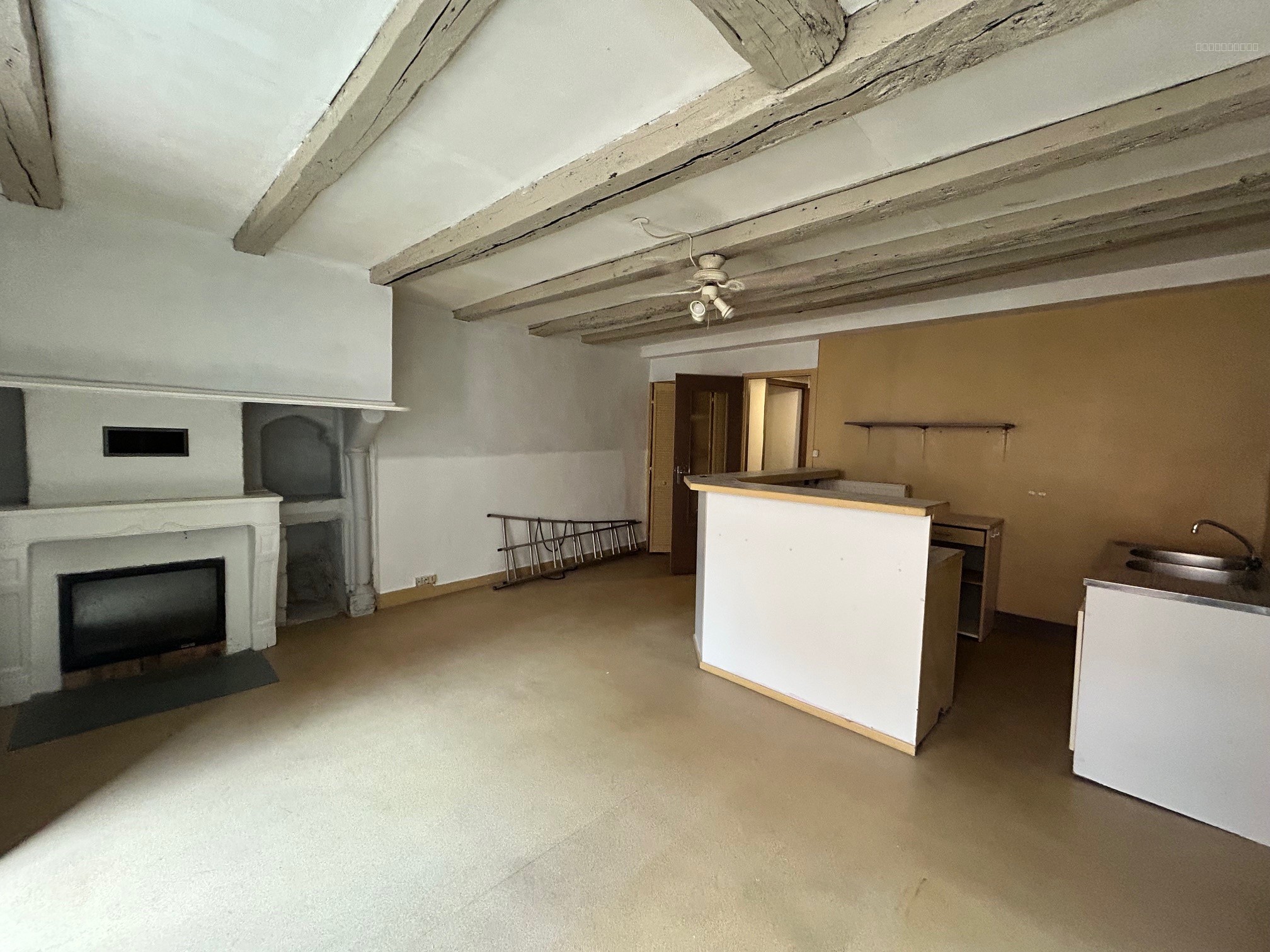 Maison de ville en pierres   68 m2   Quartier historique d’Annonay — photo 3