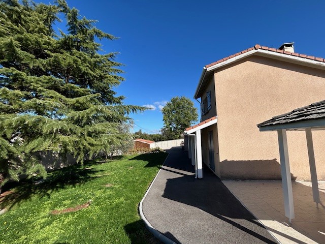 EXCLUSIVITE À Vendre   Villa de Plain-Pied à Peaugres (Ardèche)   Rare à la Vente — photo 6