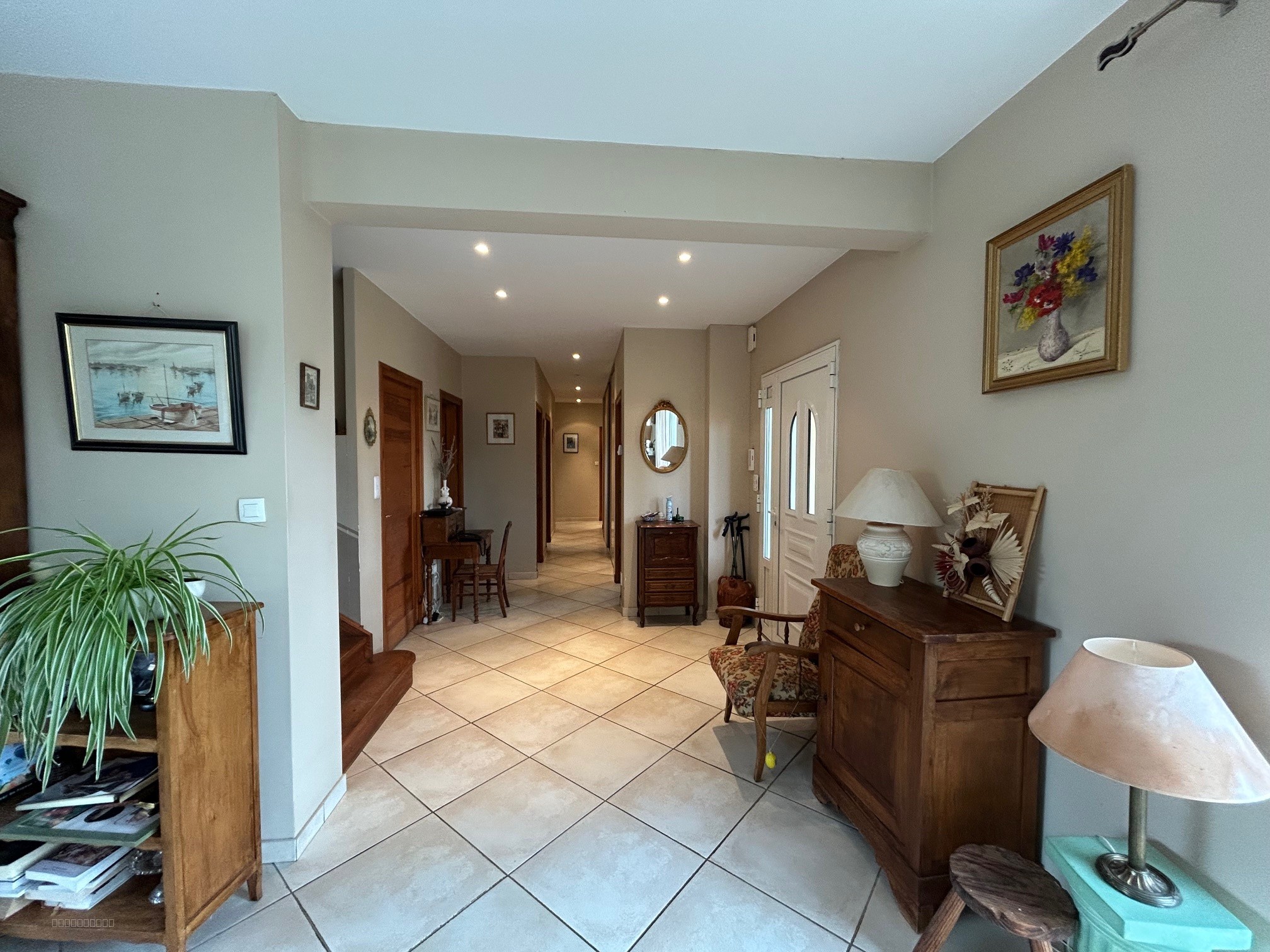 Belle maison familiale à vendre à ANNONAY sur sous/sol complet avec terrain attenant — photo 10