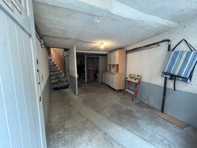 Maison à vendre à Annonay avec garage et cour intérieure — photo 3