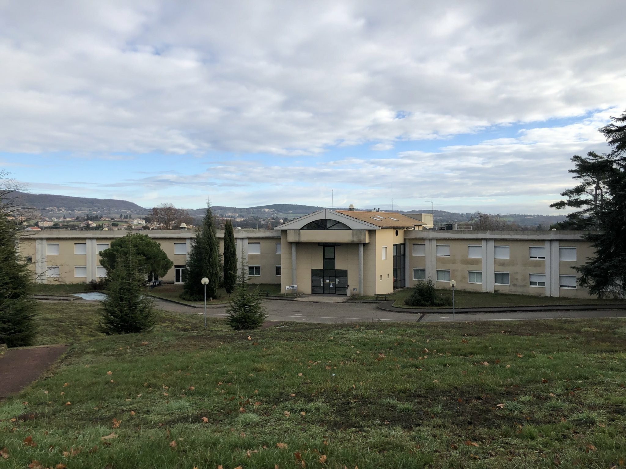 ANNONAY A PROXIMITE DES GRANDS AXES — photo 2