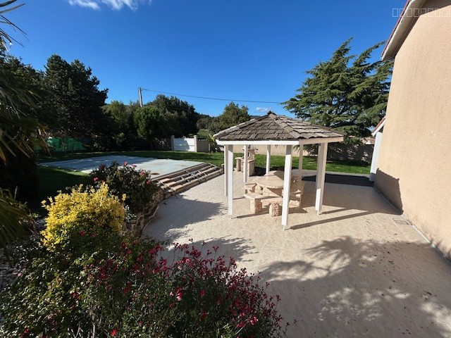 EXCLUSIVITE À Vendre   Villa de Plain-Pied à Peaugres (Ardèche)   Rare à la Vente — photo 3