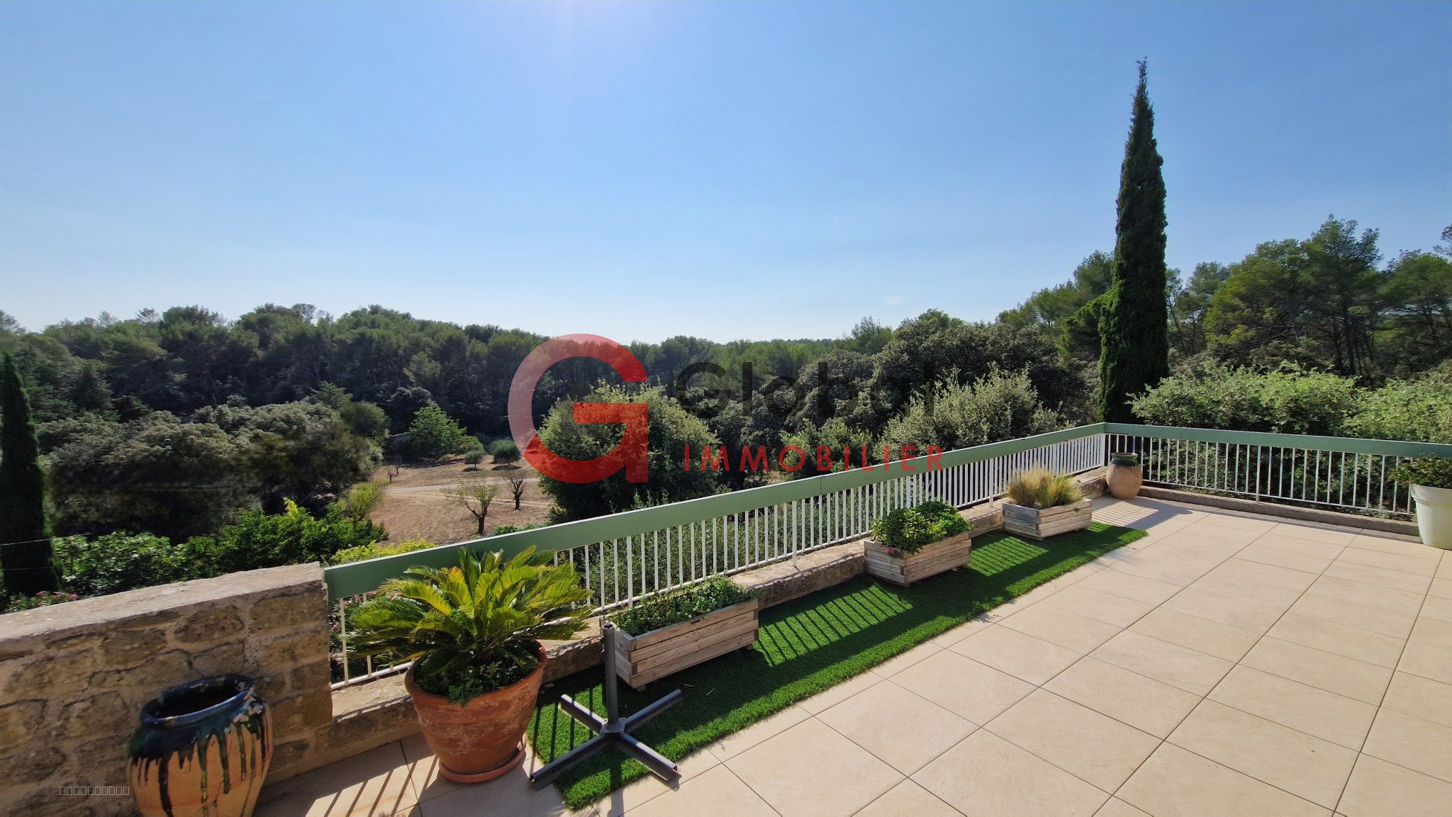 Propriété de 220m2 avec piscine — photo 10