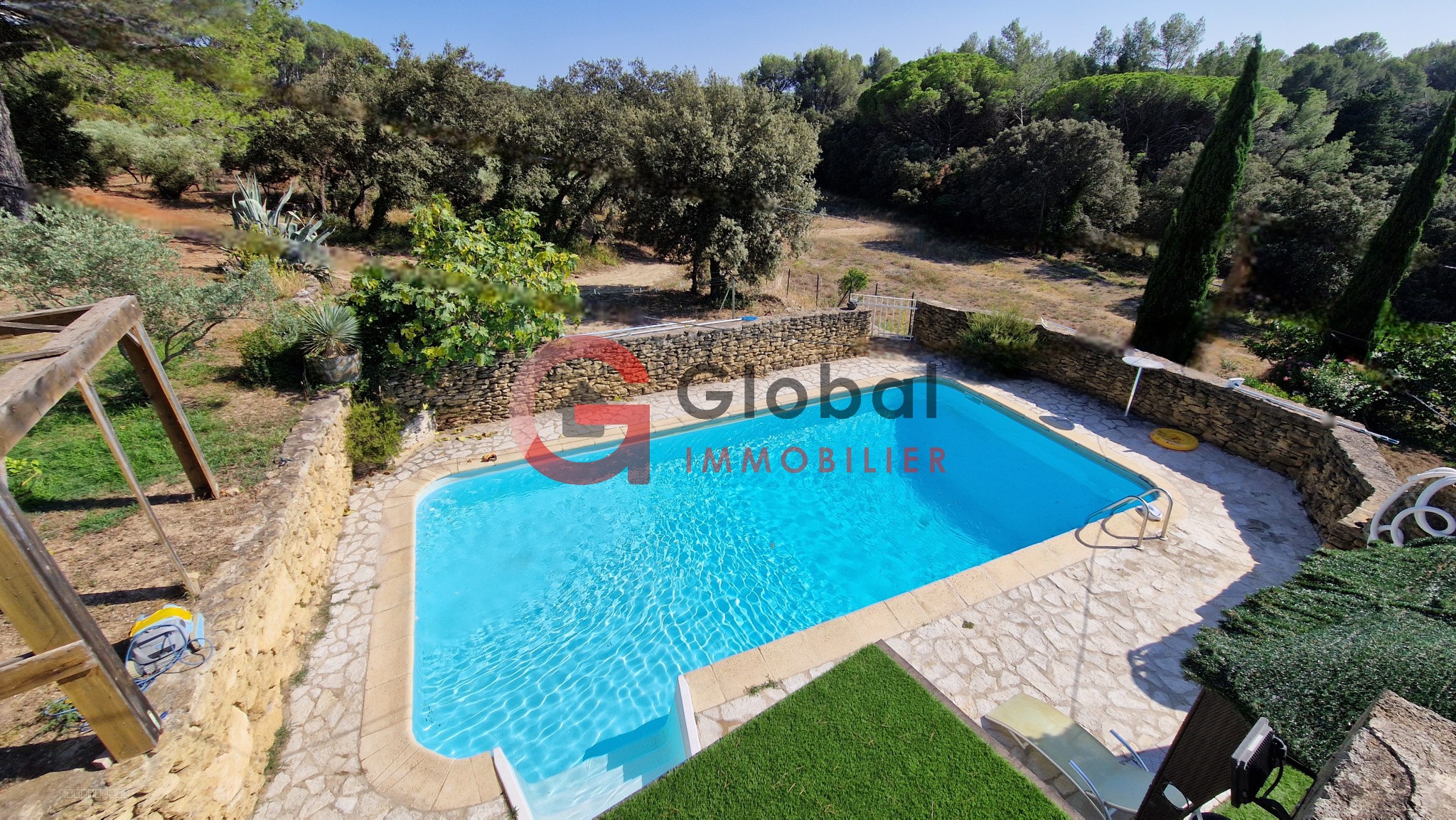 Propriété de 220m2 avec piscine — photo 8