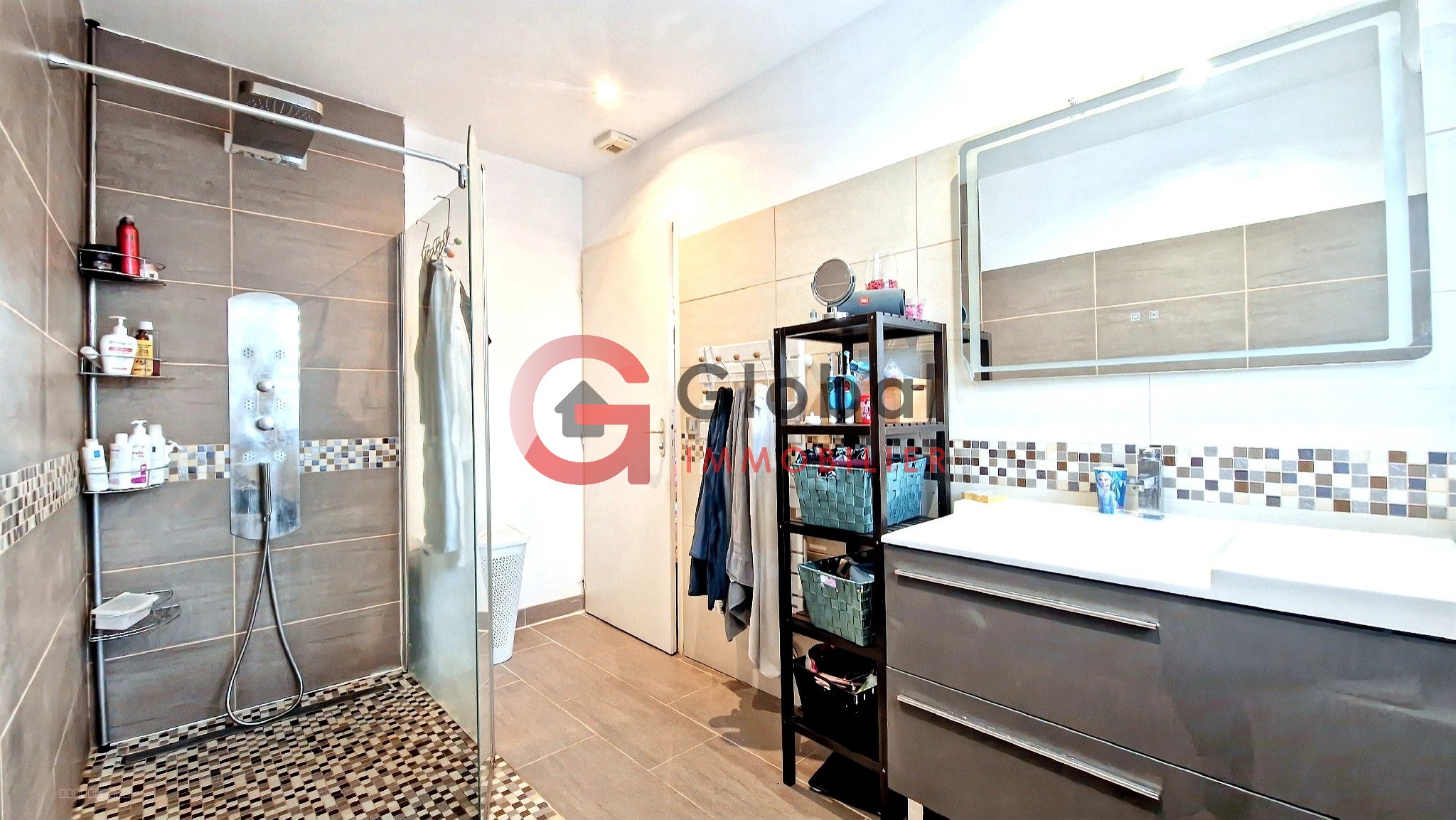 Maison 5 pièces avec piscine et jardin — photo 12