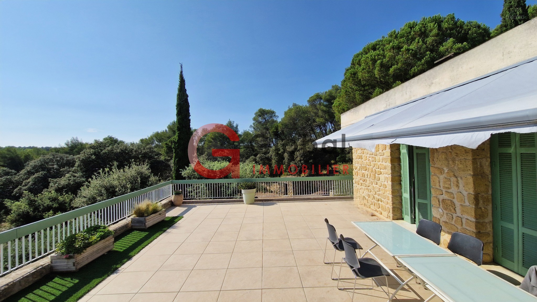 Propriété de 220m2 avec piscine — photo 5