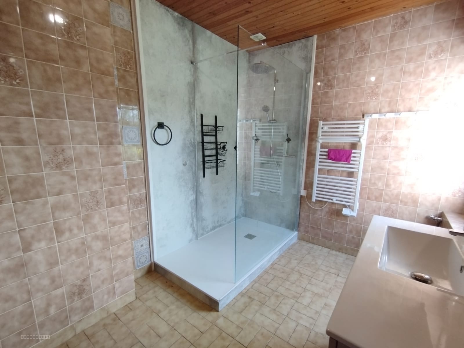 Plain pied 3 chambres proche bourg — photo 8