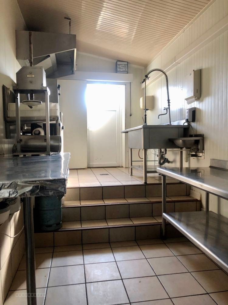 ENSEMBLE LOCAL COMMERCIAL AVEC LOGEMENT CENTRE-BOURG — photo 4
