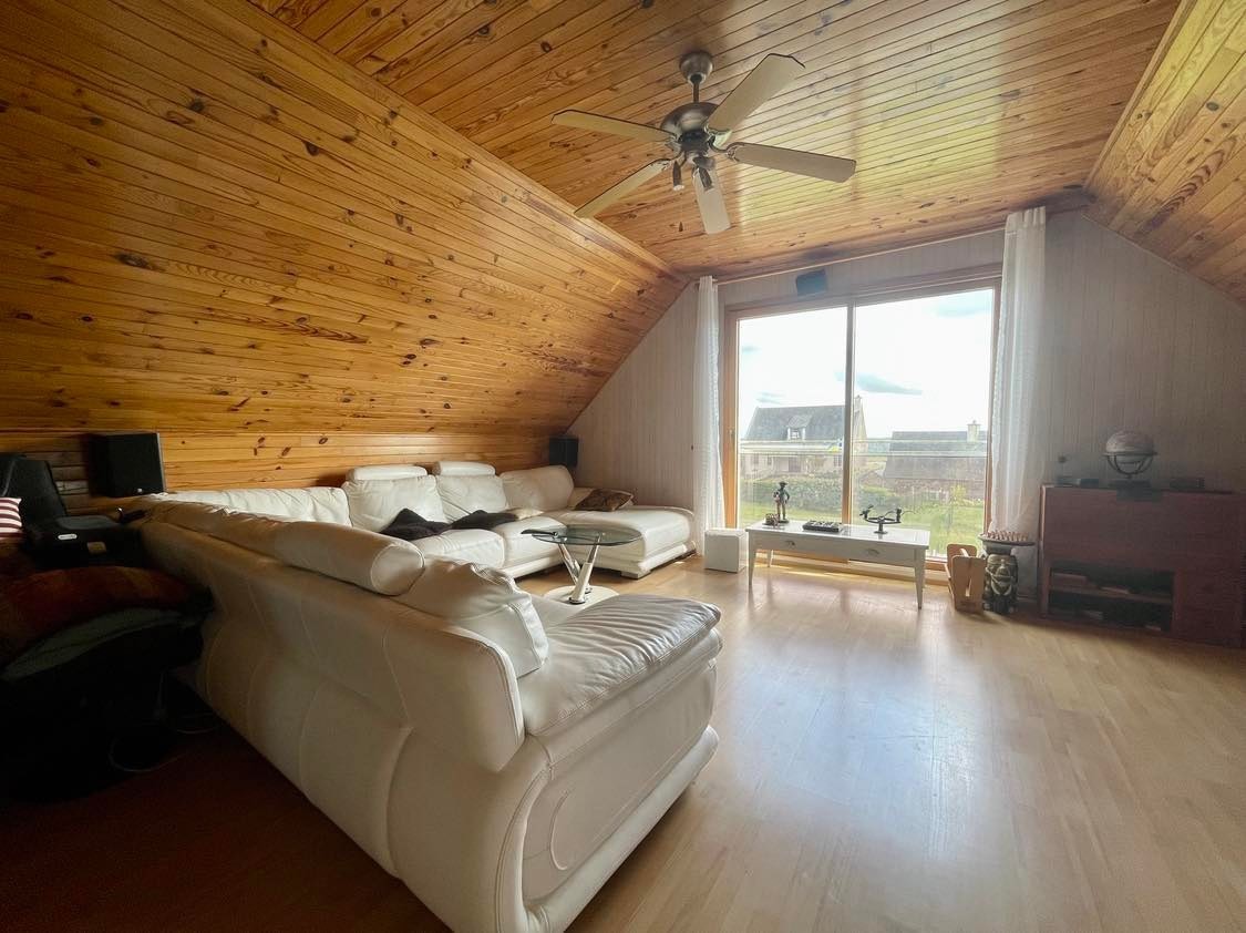 ENSEMBLE LOCAL COMMERCIAL AVEC LOGEMENT CENTRE-BOURG — photo 5