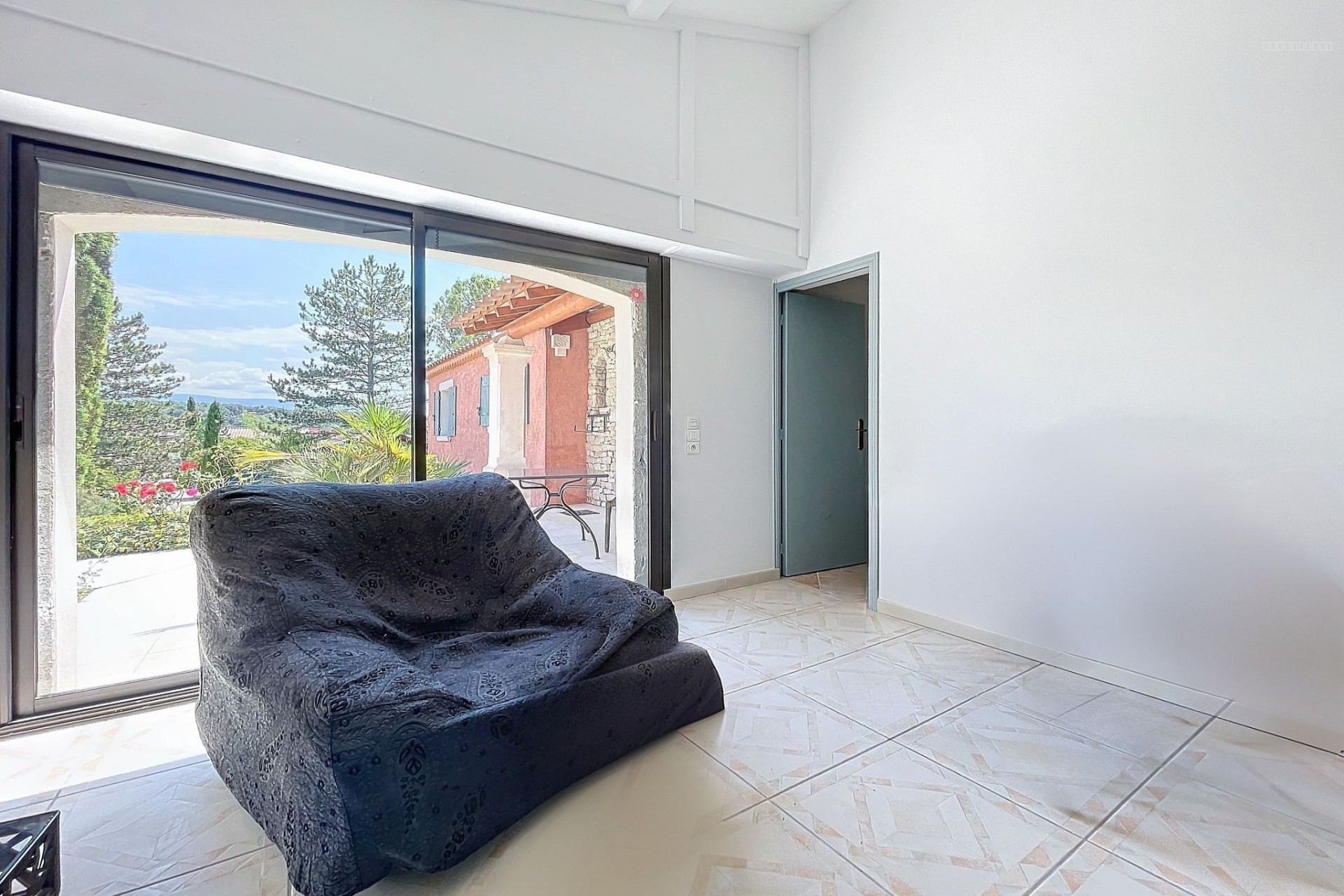 maison St saturnin les apt — photo 11