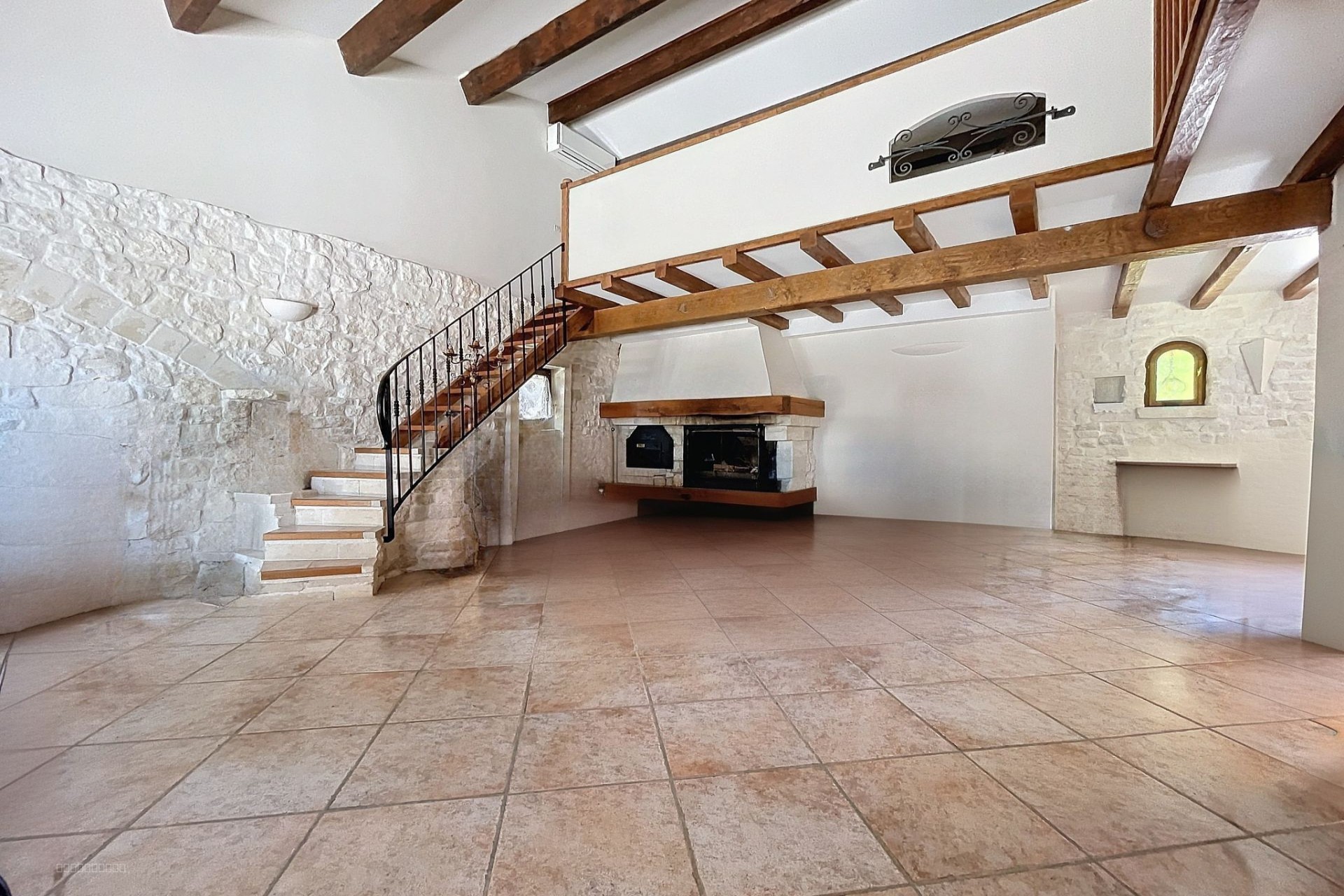 maison St saturnin les apt — photo 4