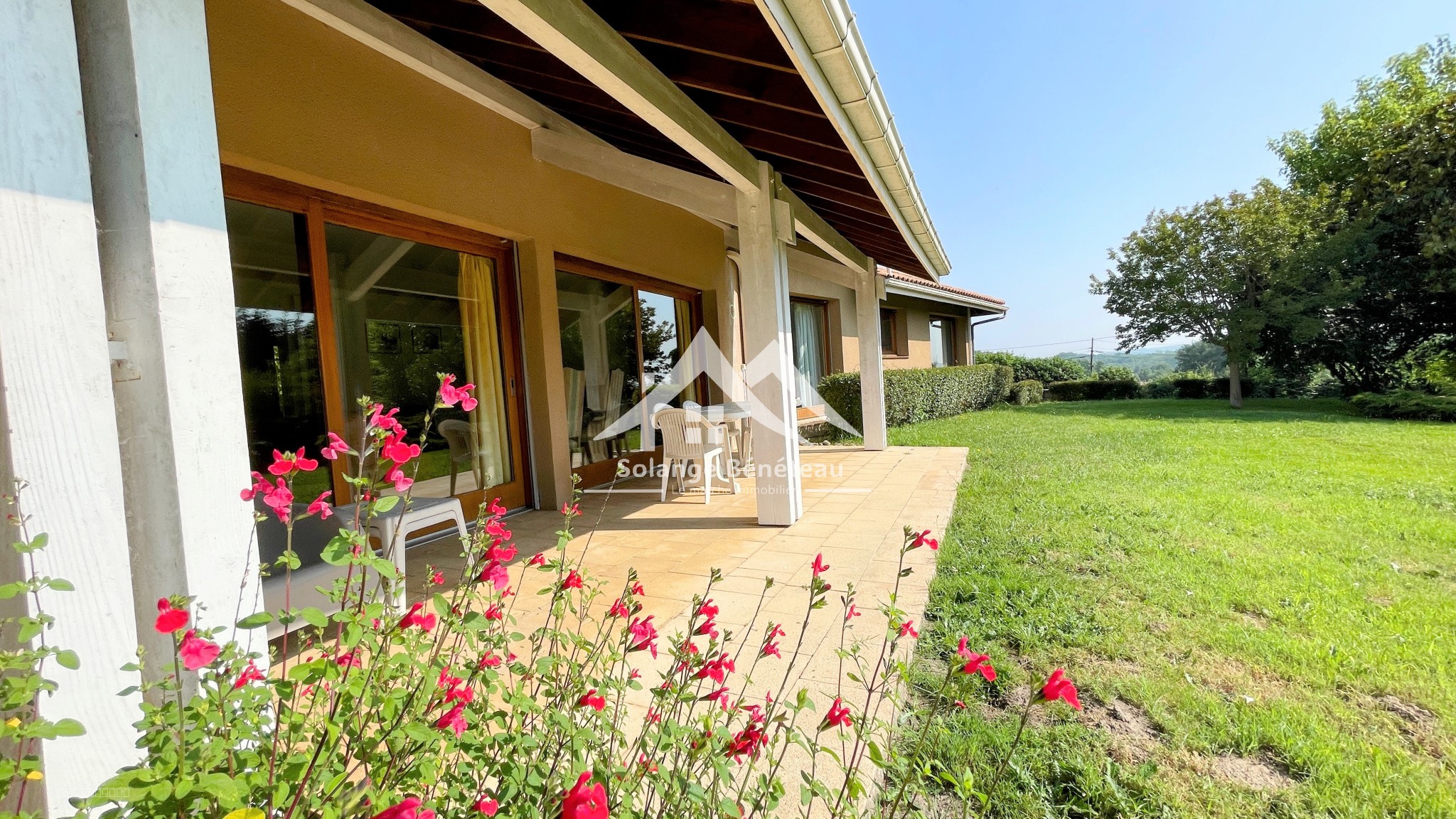 Splendide villa d'architecte de 264m2 proche du centre de Casteljaloux — photo 12