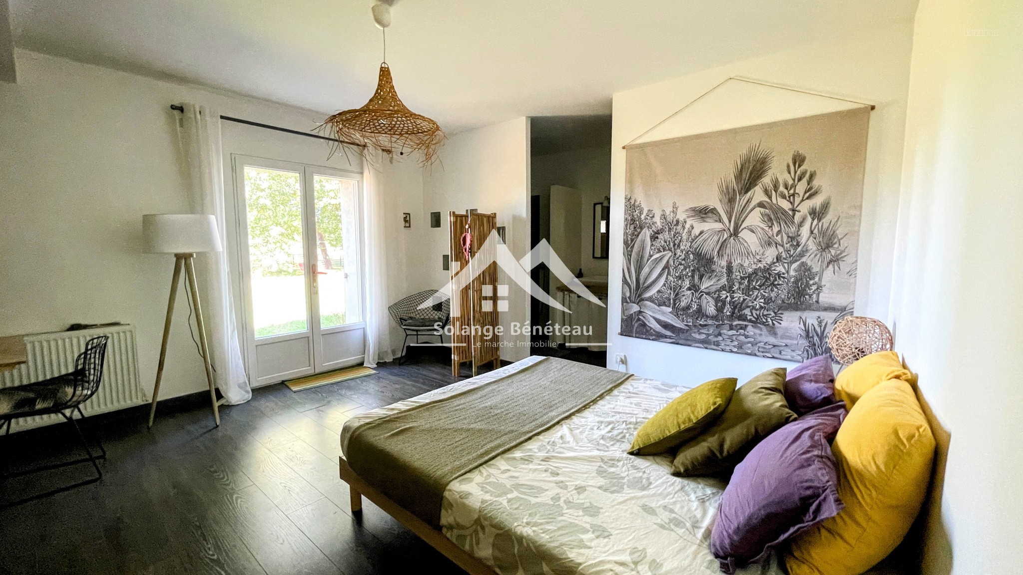 Maison de caractère rénovée   260 m2 • 5 ch. dont suite • séjour/cuisine 70 m2+ • parc clos 6 900 m2 — photo 7