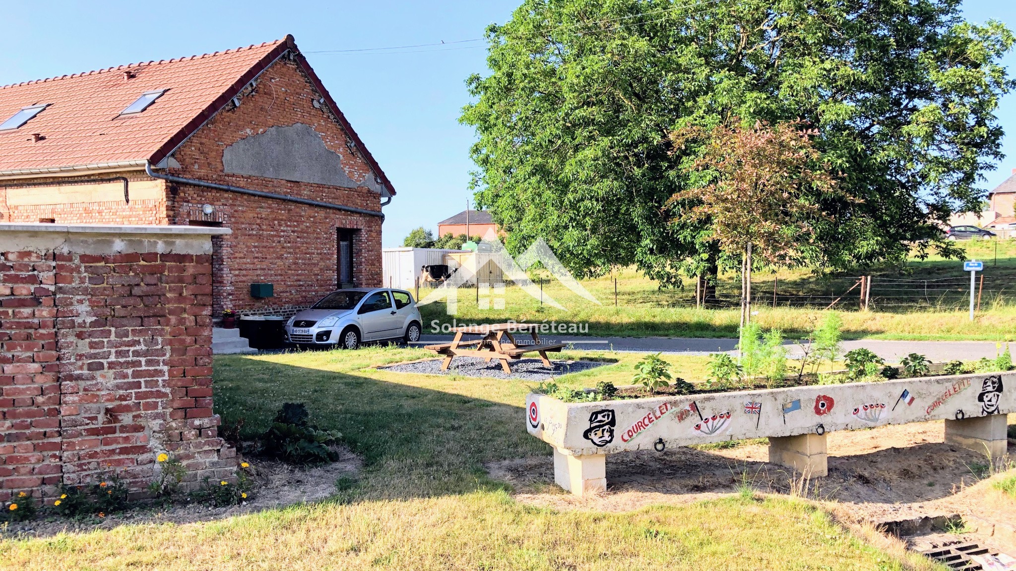 EN EXCLUSIVITE - 4 maisons - 290m2 au cœur du pays du coquelicot en Picardie — photo 3