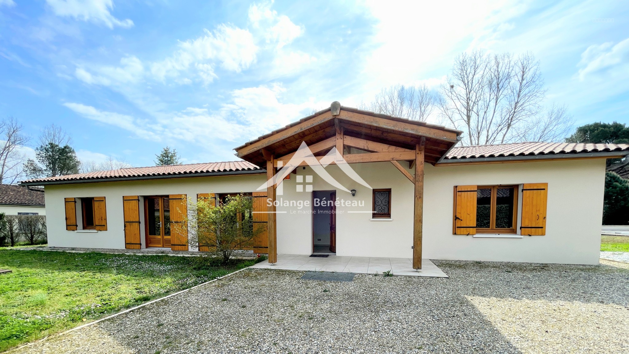 Maison traditionnelle de 157m2 de plain-pied au cœur de Houeilles. — photo 7