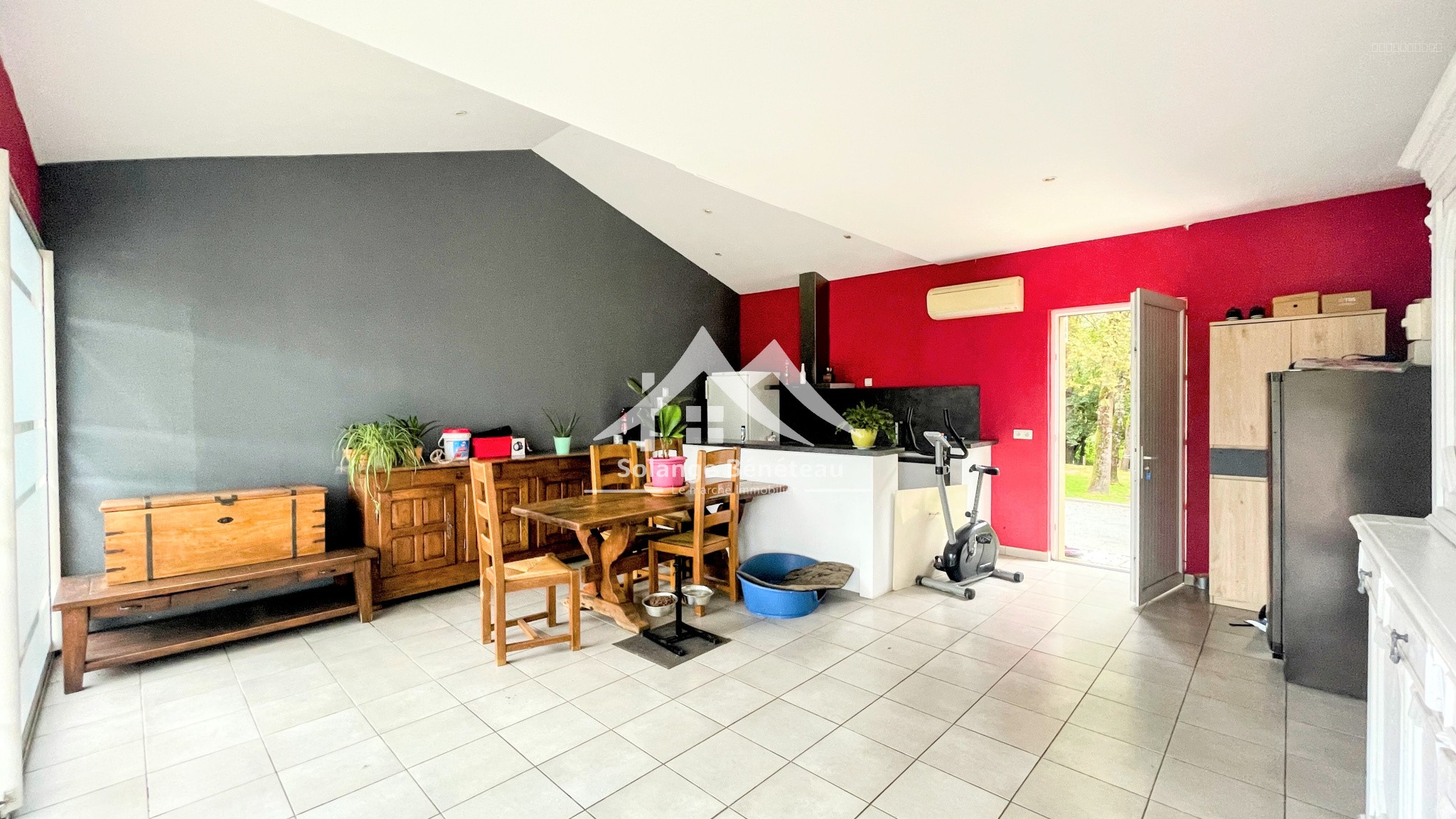 Villa contemporaine récente de plain-pied avec piscine de 160 m2 à Casteljaloux — photo 5