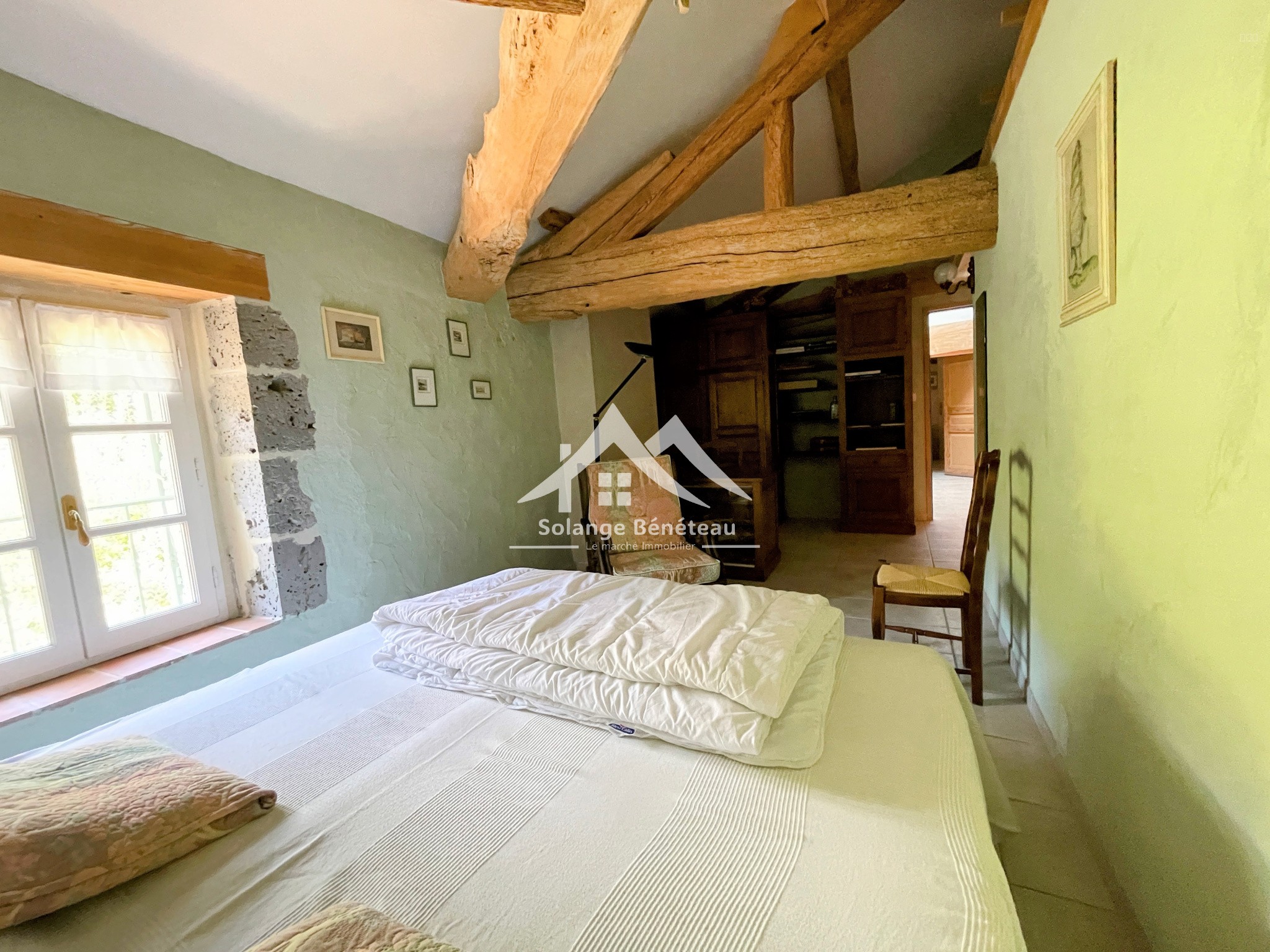 EXCLISIVITE -  Magnifique domaine avec Moulin et gite sur un terrain boisé de 2 hectares. — photo 9