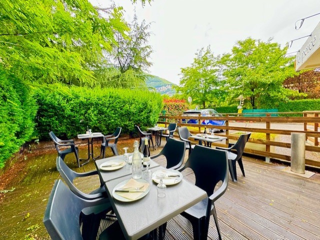 En exclusivité, bar restaurant à Fontaine — photo 8