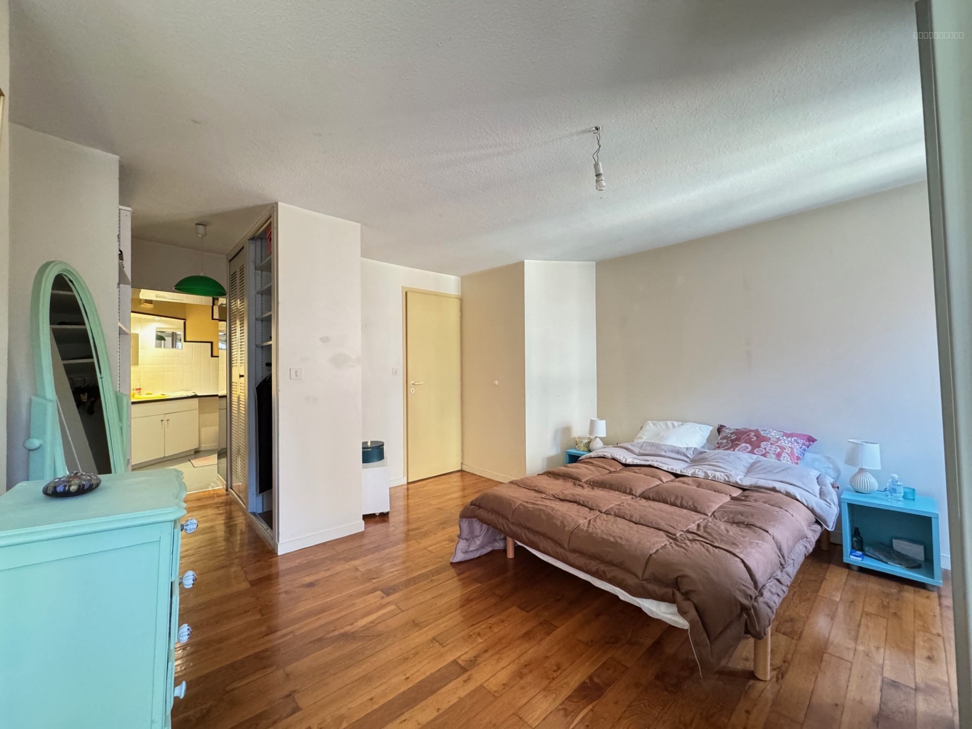 ideal investiseur de 5 Pieces au centre de Voiron de 150m2 divisible en deux logement — photo 13