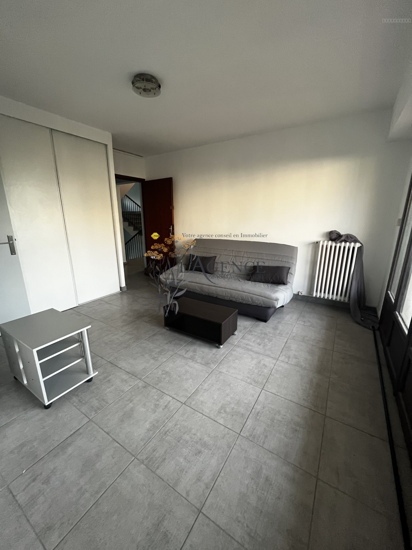 GRAND STUDIO MEUBLE PROCHE HOPITAL DE BASTIA — photo 7