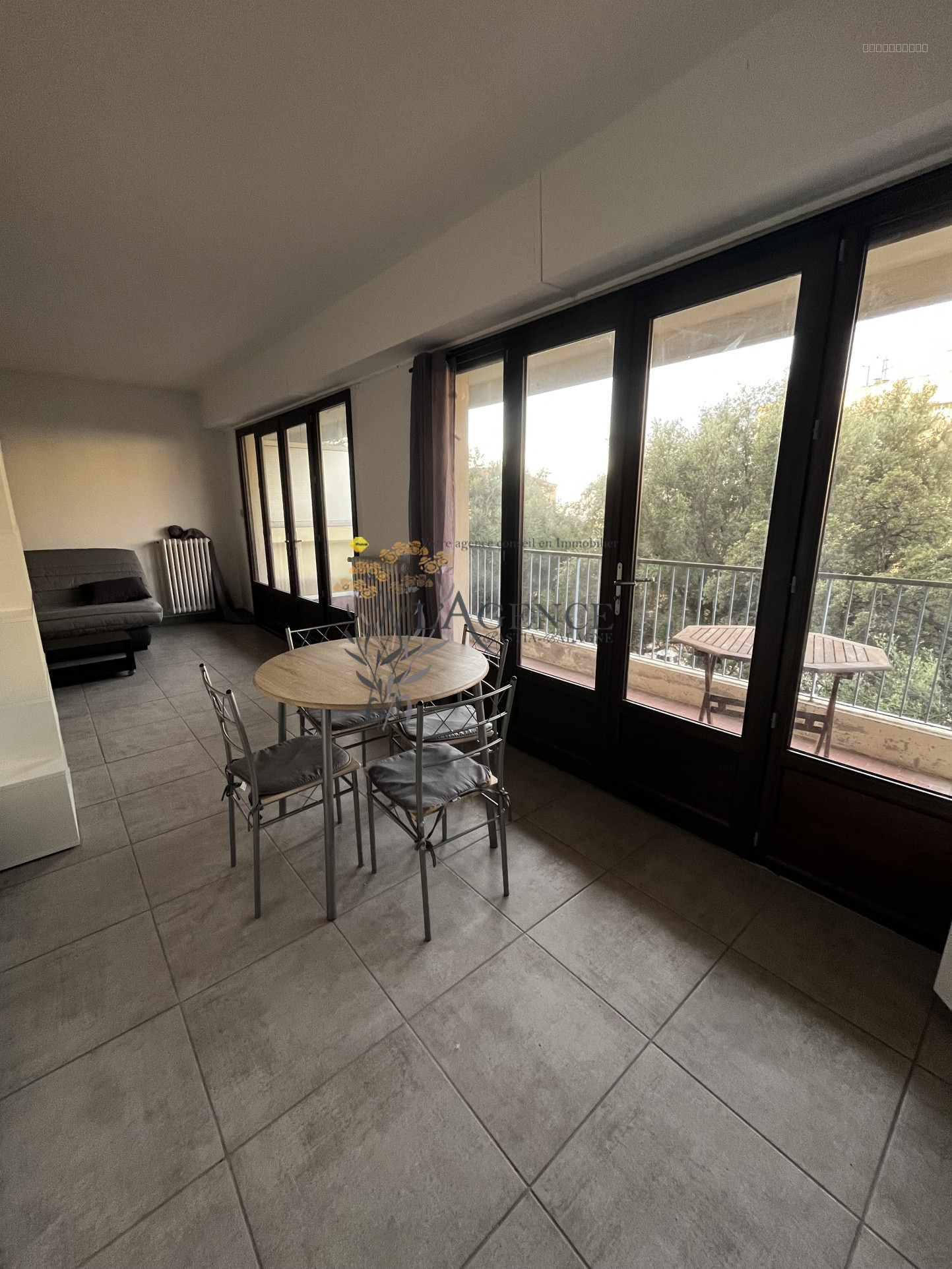 GRAND STUDIO MEUBLE PROCHE HOPITAL DE BASTIA — photo 5