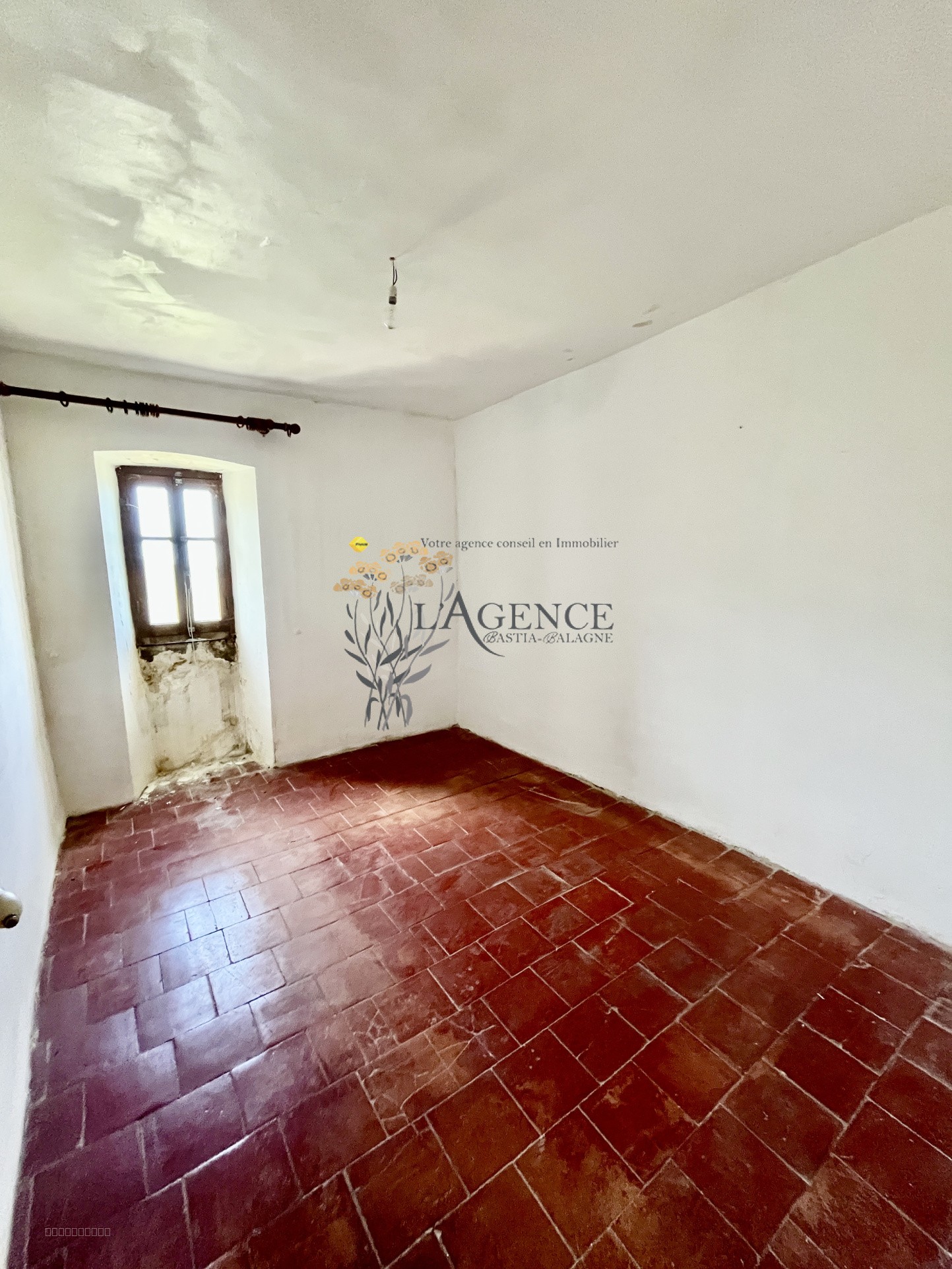 Maison de Village au Charme Historique à Speloncato. — photo 14