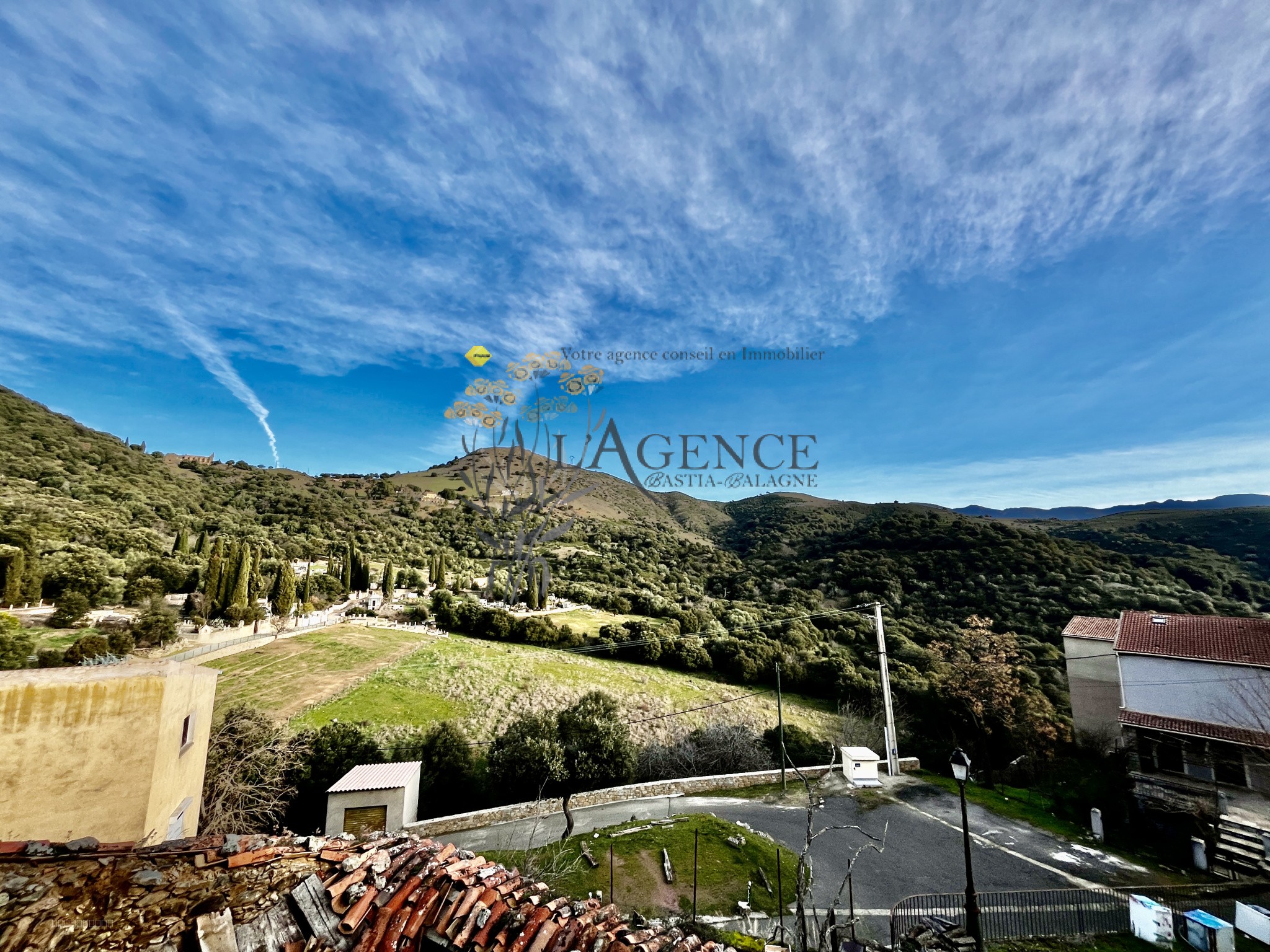 Maison de Village Authentique à Moltifao avec Potentiel Exceptionnel — photo 6