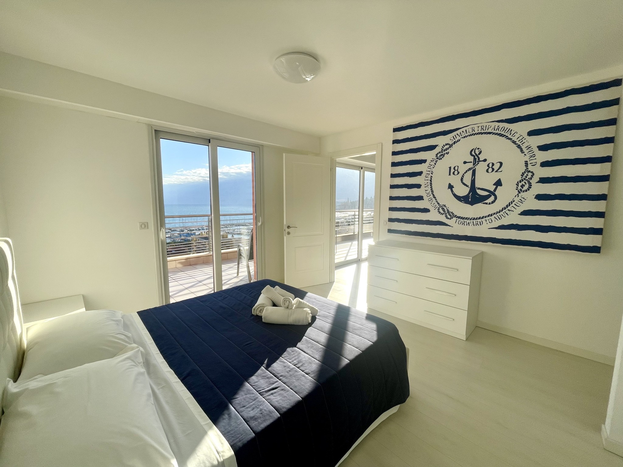 4 PIECES DERNIER ETAGE A MENTON GARAVAN — photo 4