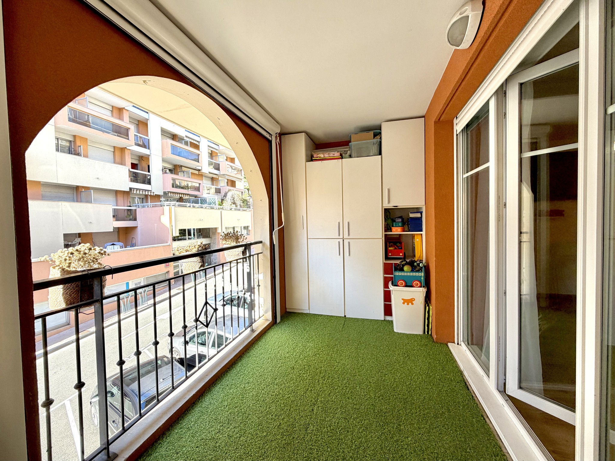 2 PIECE 39 m2 HYPER CENTRE MENTON — photo 3