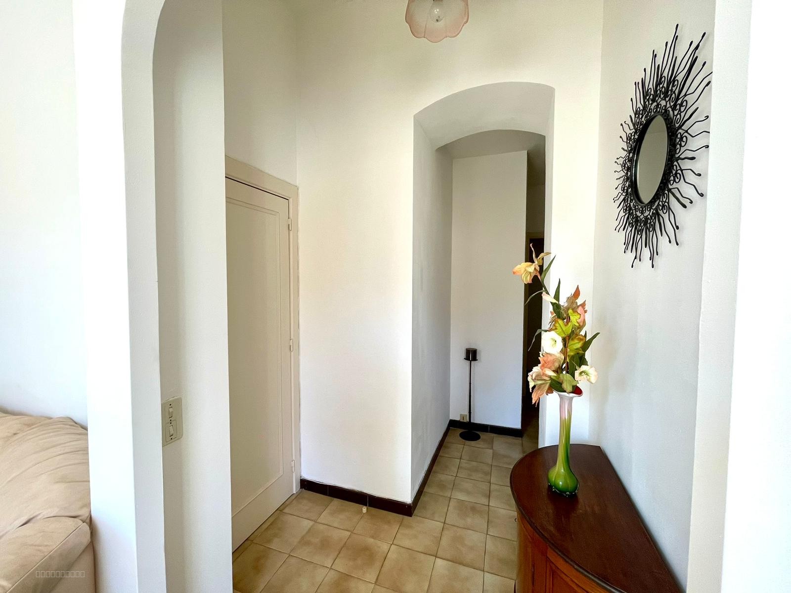 2 LOTS 100 M2 MENTON GARAVAN — photo 10