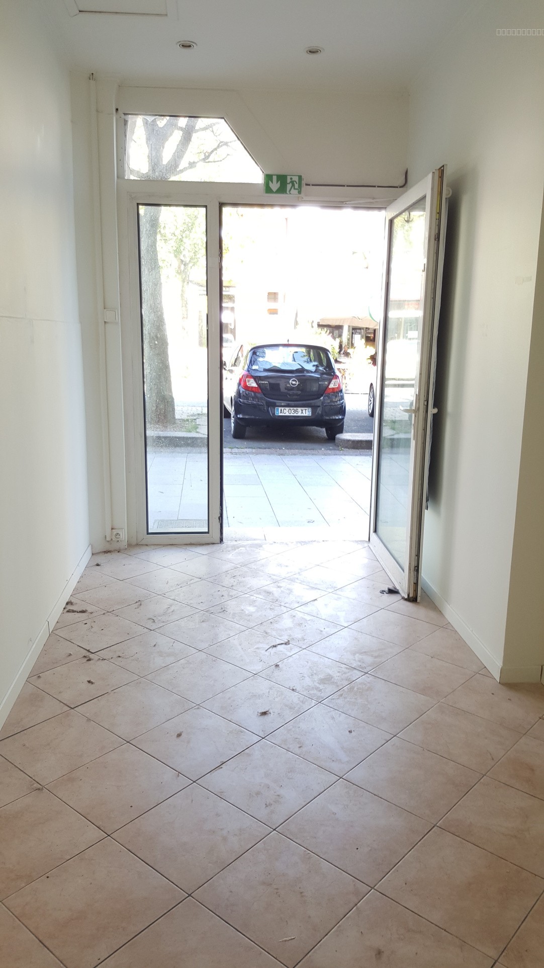 LOCAL DE 11 M2 HYPER CENTRE — photo 3
