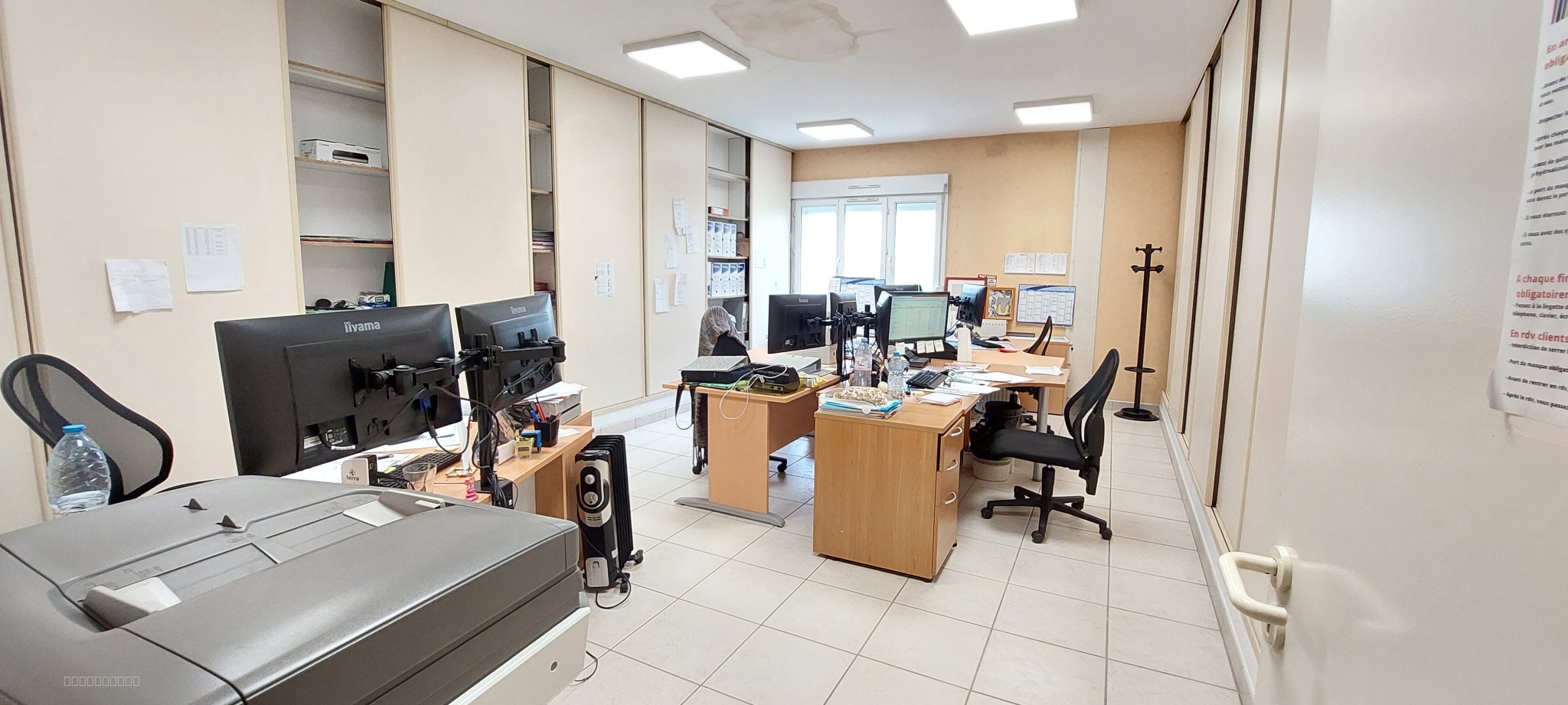 IMMEUBLE DE BUREAUX DE 902 M2 — photo 6