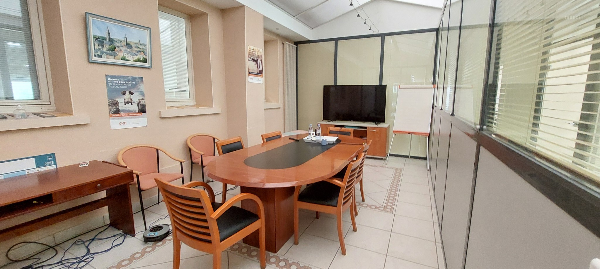 IMMEUBLE A USAGE PROFESSIONNEL DE 625 M2  TOUT DE PLAIN PIED — photo 3