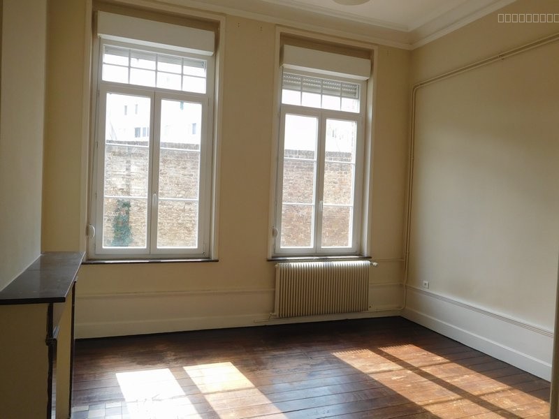 BEL APPARTEMENT T2 HYPER CENTRE — photo 3
