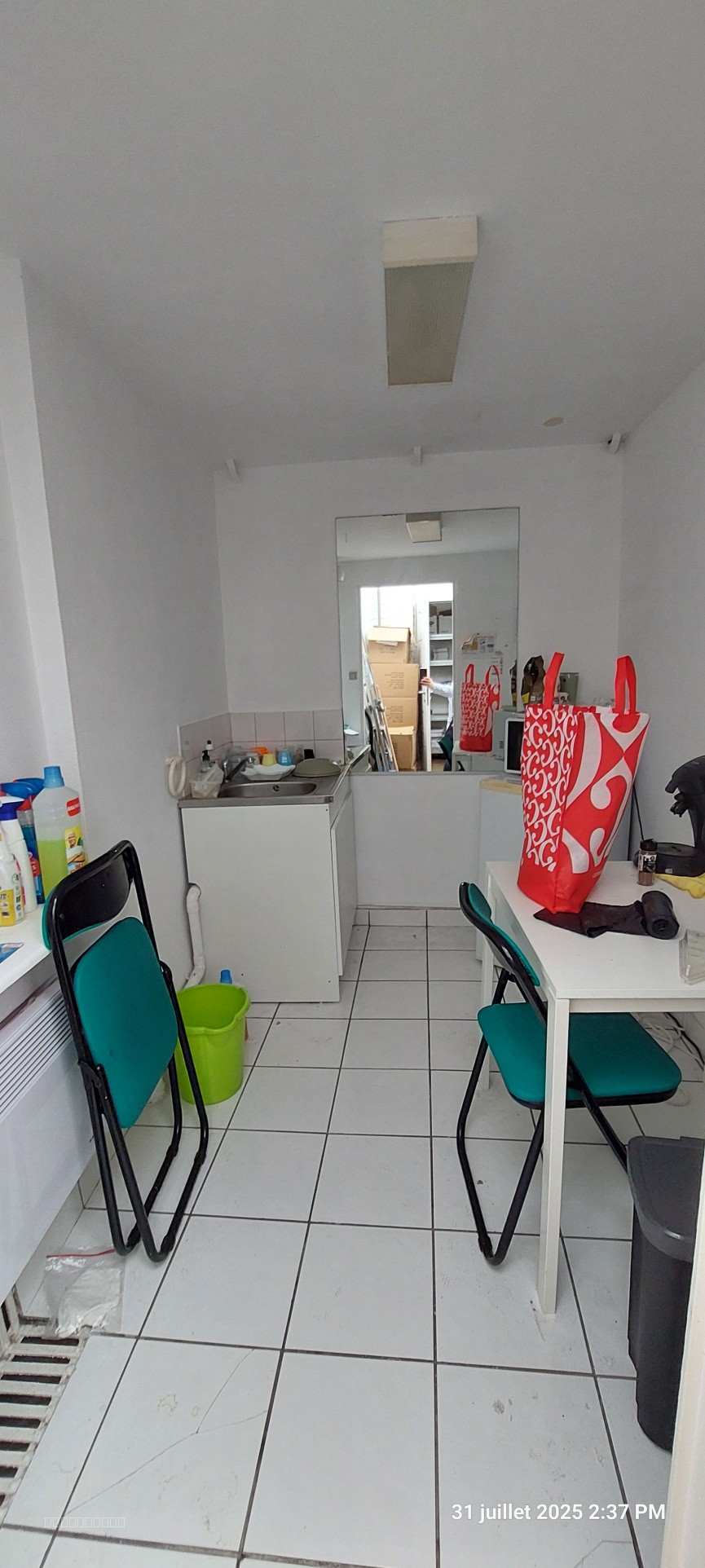 LOCAL COMMERCIAL D'ENVIRON 60 M2 — photo 4