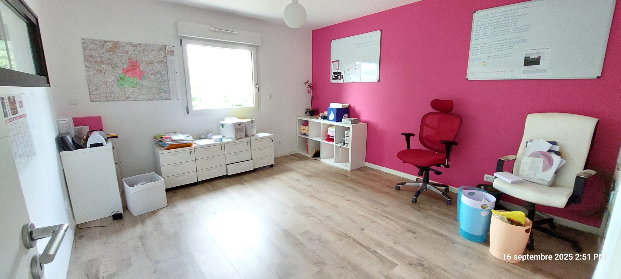 TRES BELLE SURFACE DE BUREAUX DE CONSTRUCTION RECENTE — photo 2