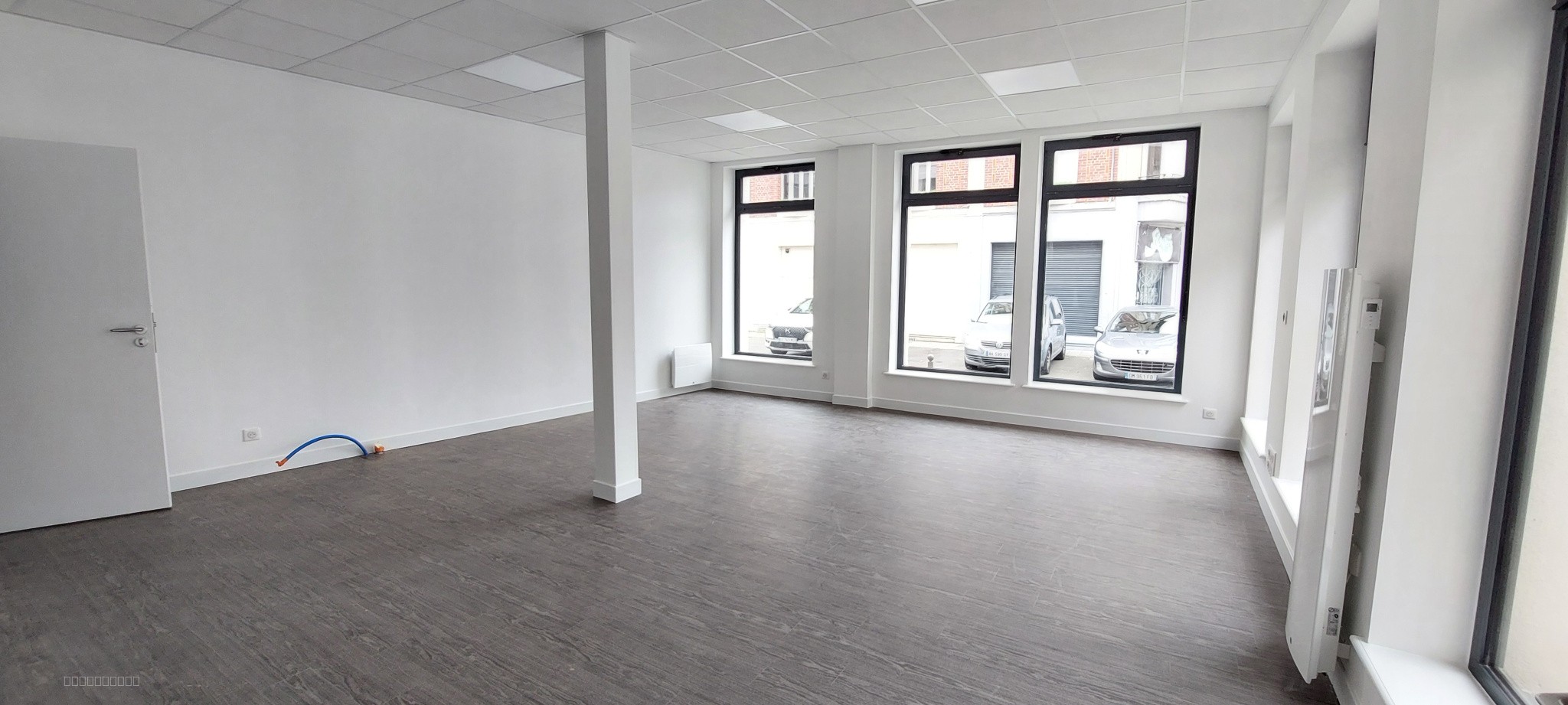 BUREAUX DE 41 M2 HYPER CENTRE — photo 2