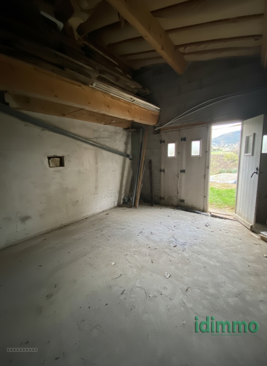 En exclusivité, maison individuelle de 101 m2 habitables + une véranda de 32 m2 sur un terrain de 2 101 m2 à A — photo 18