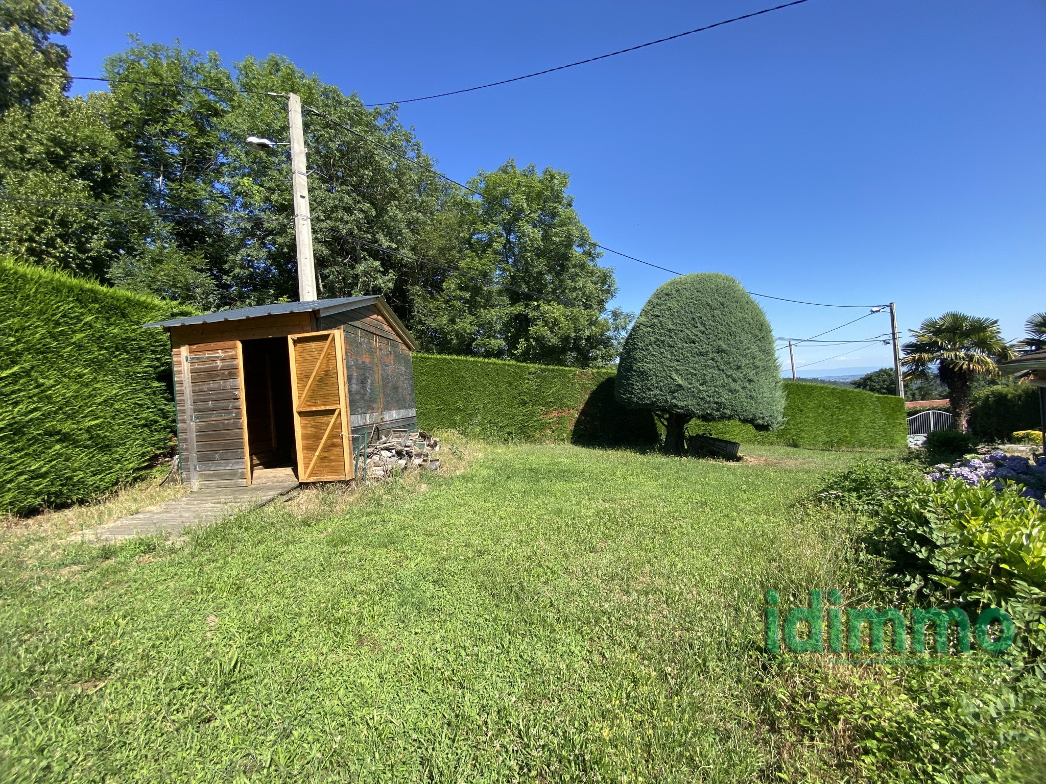 Magnifique maison sur un terrain de 2585 m2 proche de Bourg-Argental... — photo 15