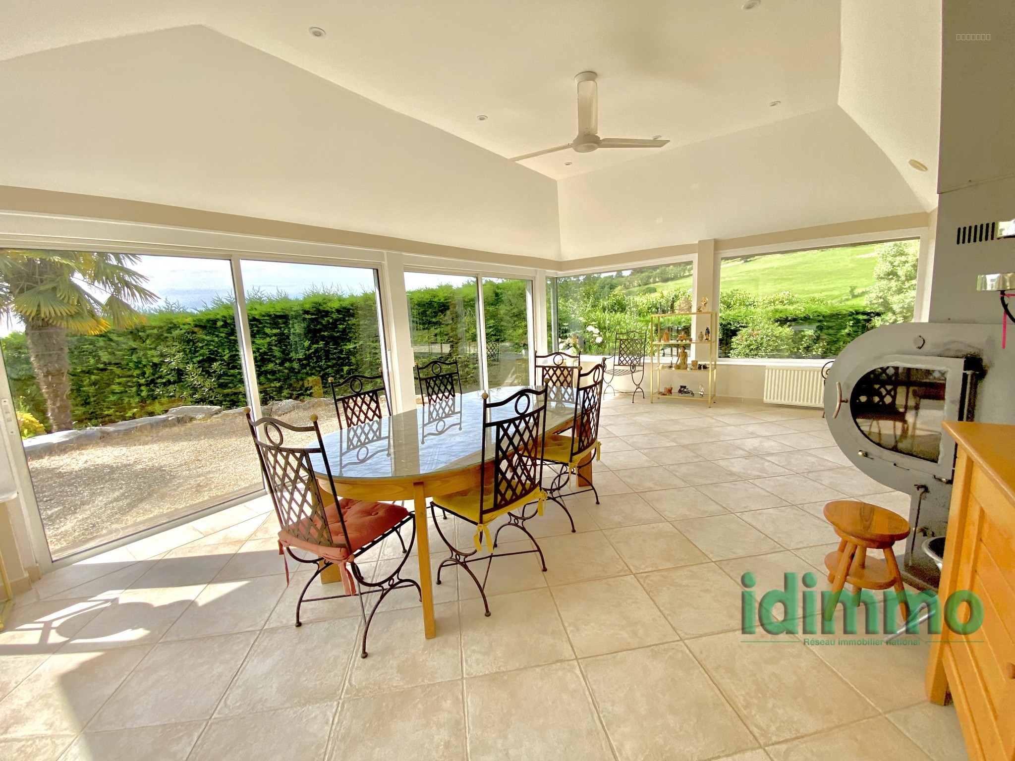 Magnifique maison sur un terrain de 2585 m2 proche de Bourg-Argental... — photo 7