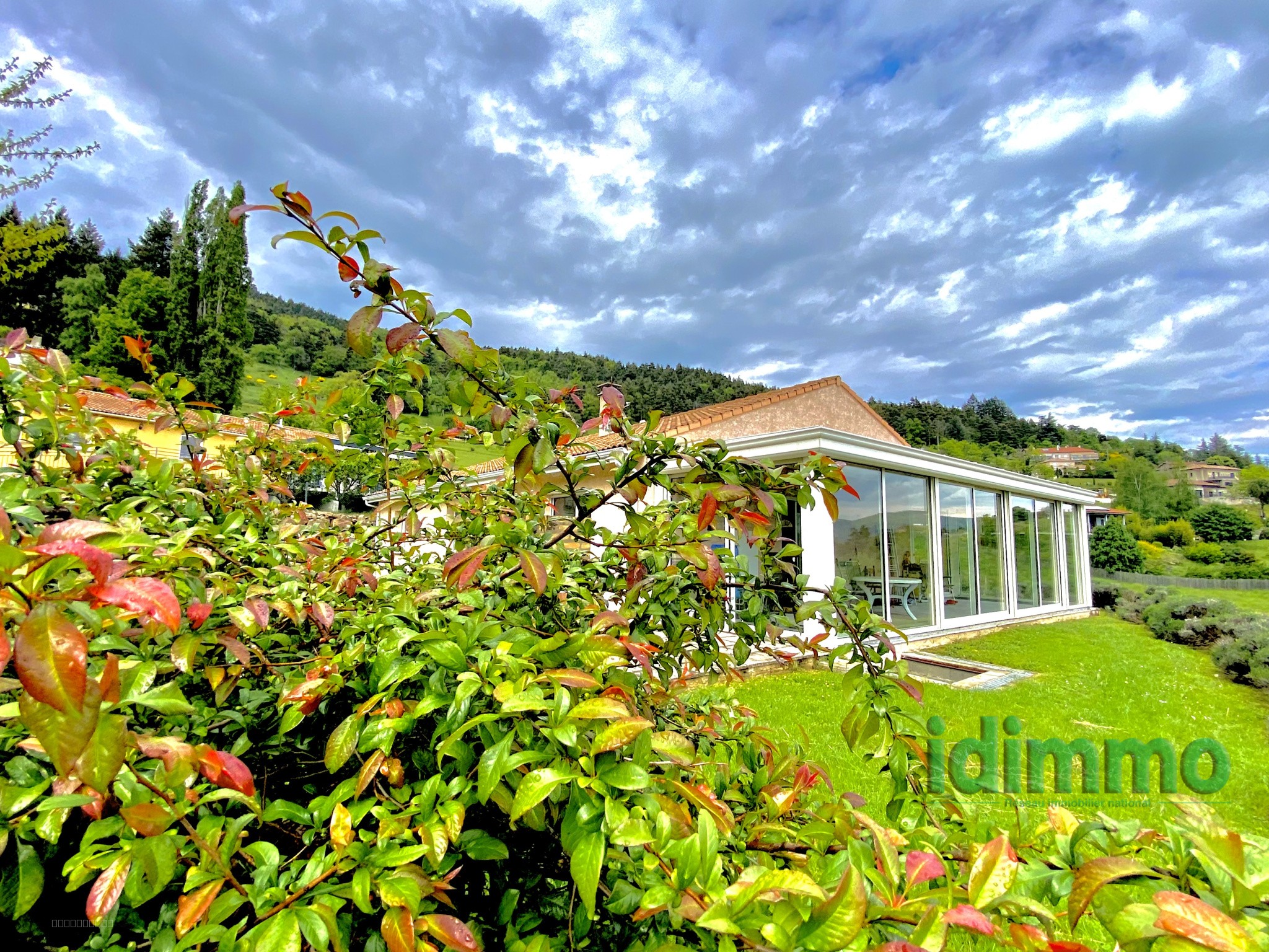 Maison de plain-pied conçue pour personne à mobilité réduite avec véranda d'exception sur un terrain de 1700 m — photo 14