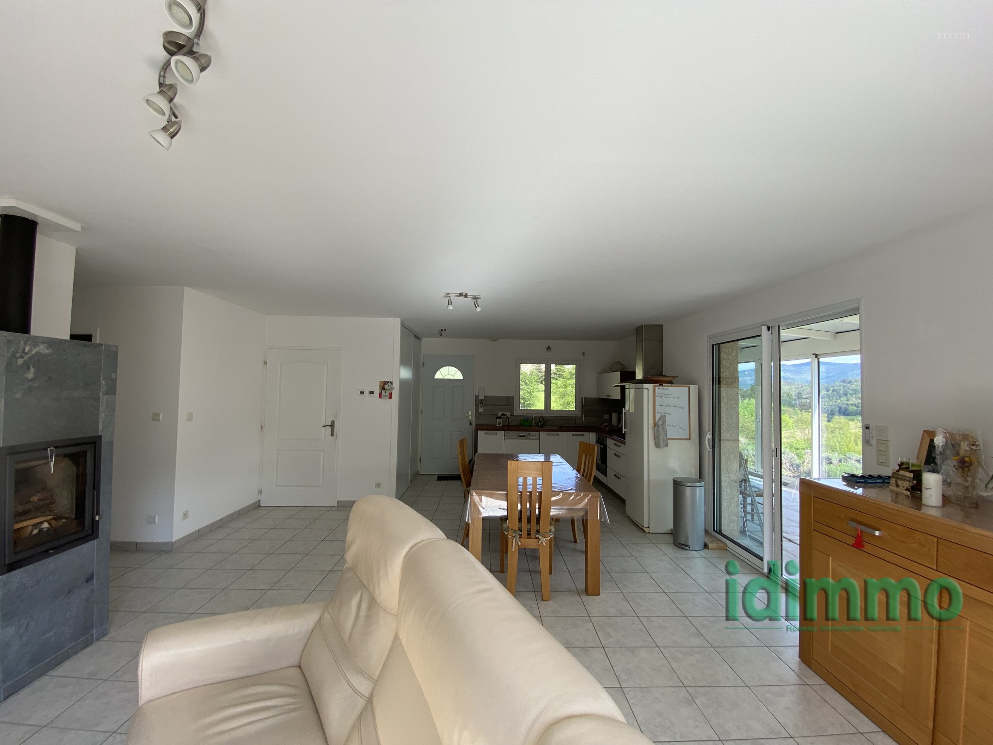 Maison de plain-pied conçue pour personne à mobilité réduite avec véranda d'exception sur un terrain de 1700 m — photo 19