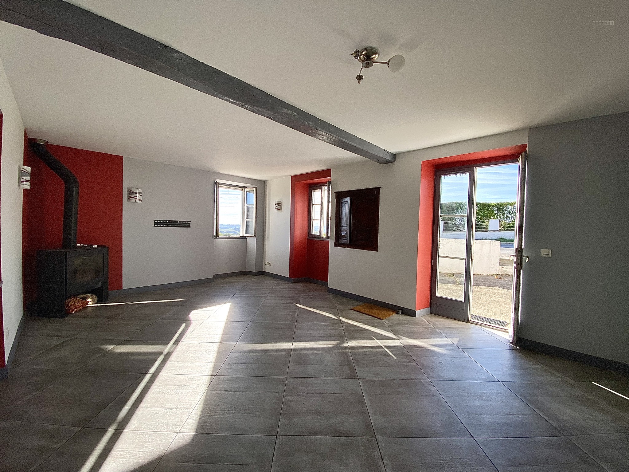 Maison mitoyenne composée de 2 appartements à Bardos — photo 5