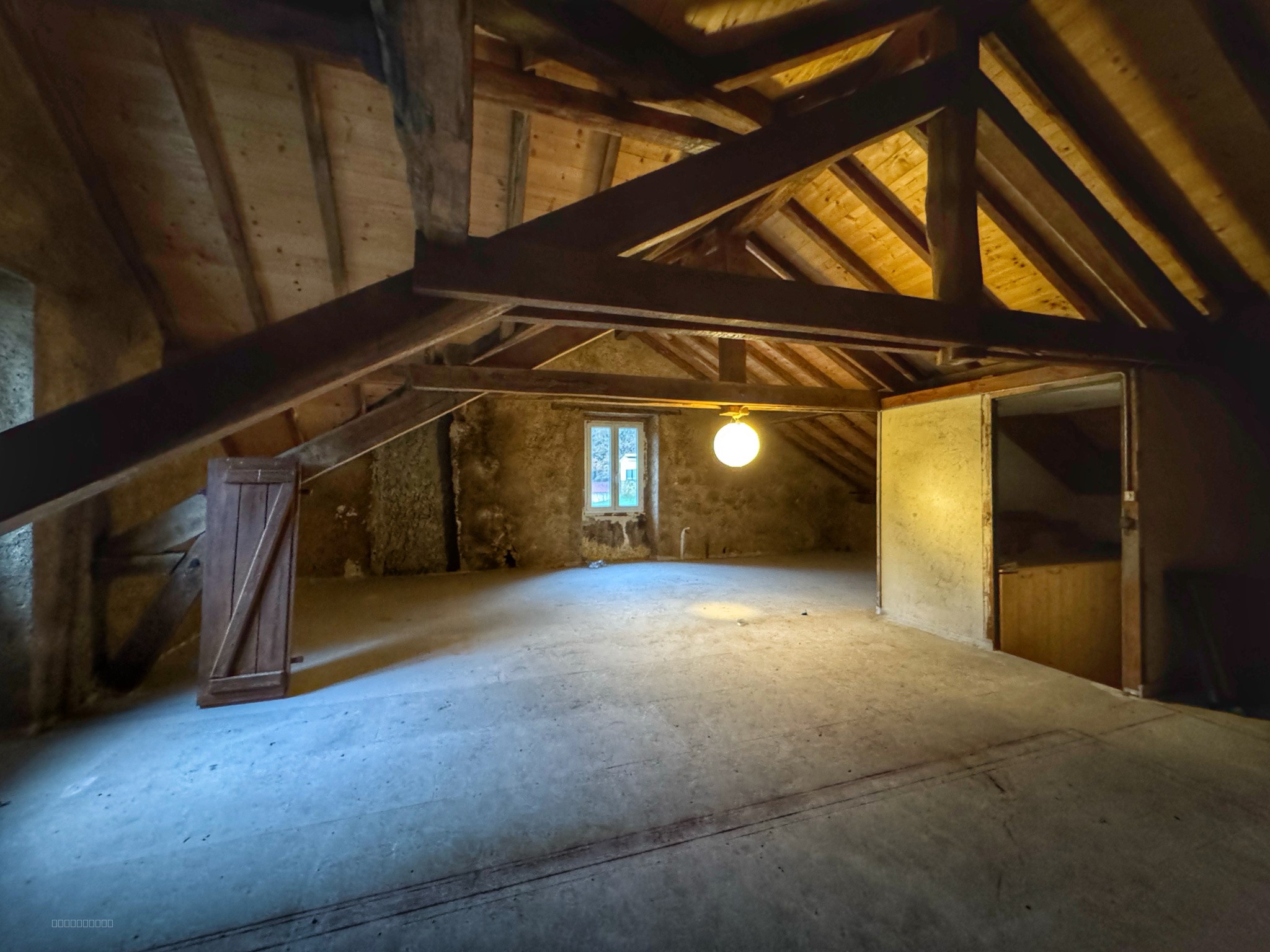 Maison mitoyenne en pierres — photo 16