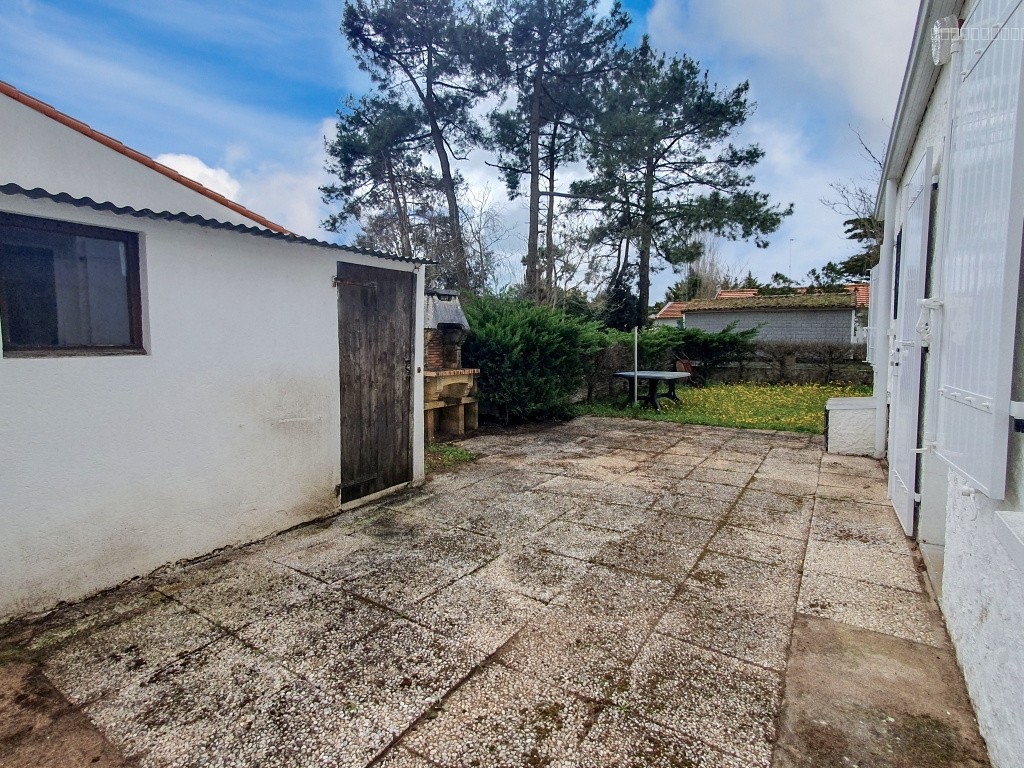 Maison avec véranda — photo 9