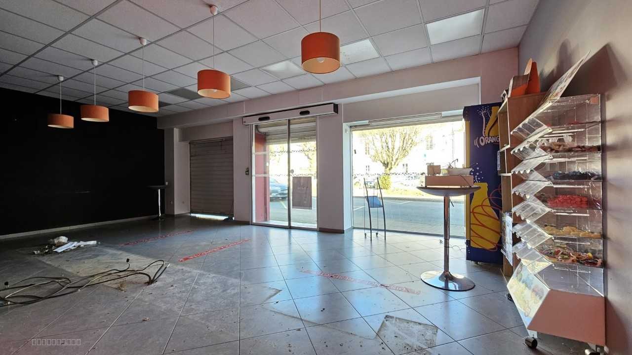 Spacieux local commercial — photo 2