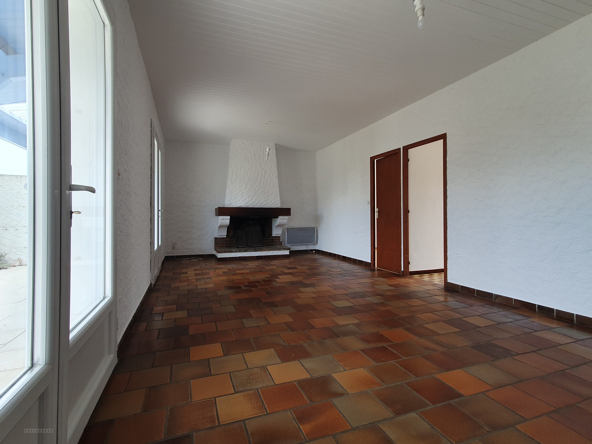 Maison avec véranda — photo 2