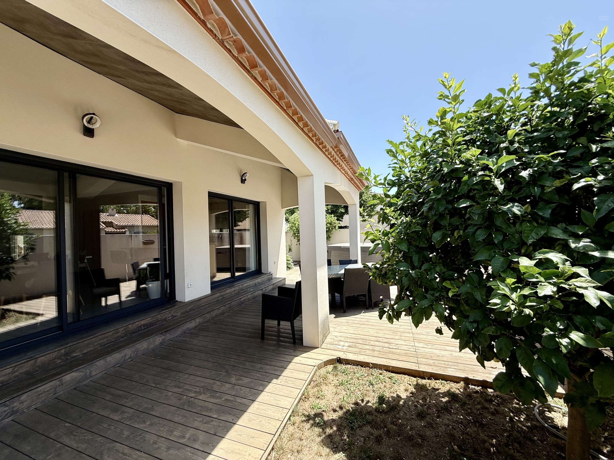 PEROLS maison T5 avec piscine — photo 7