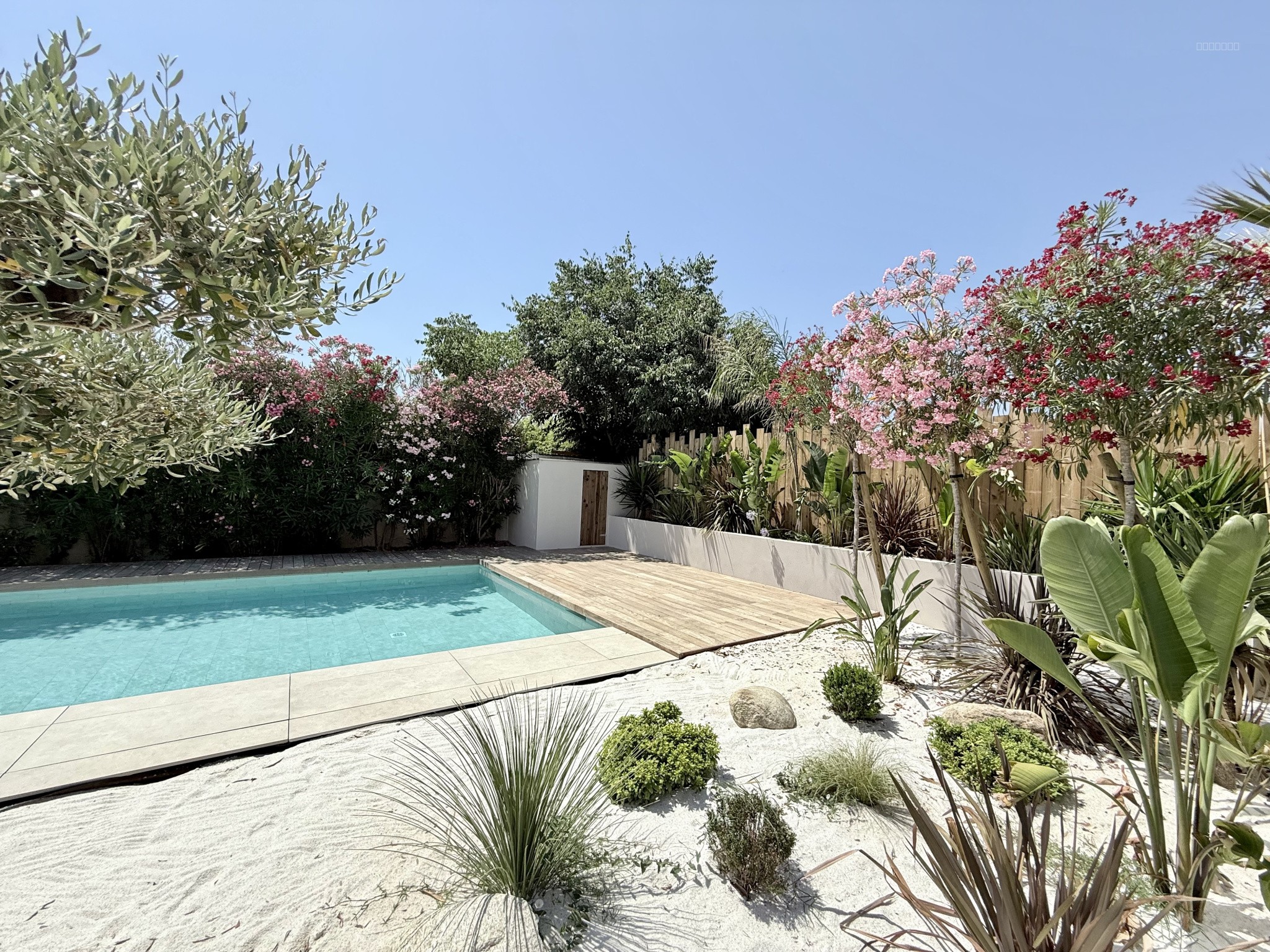 PEROLS maison T6 avec piscine au sel et garage — photo 5