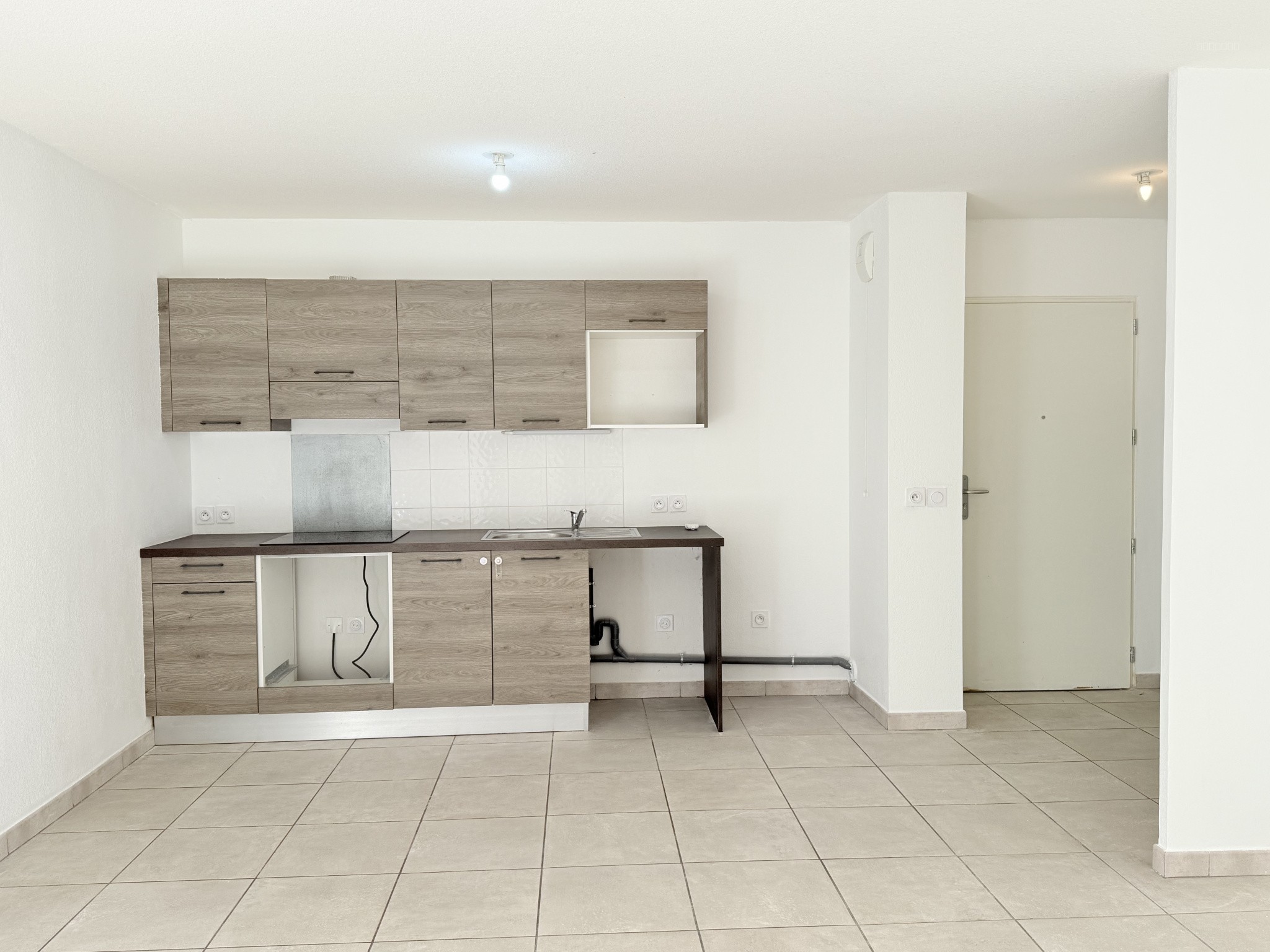 À Lunel, appartement T3 avec jardin et garage — photo 5